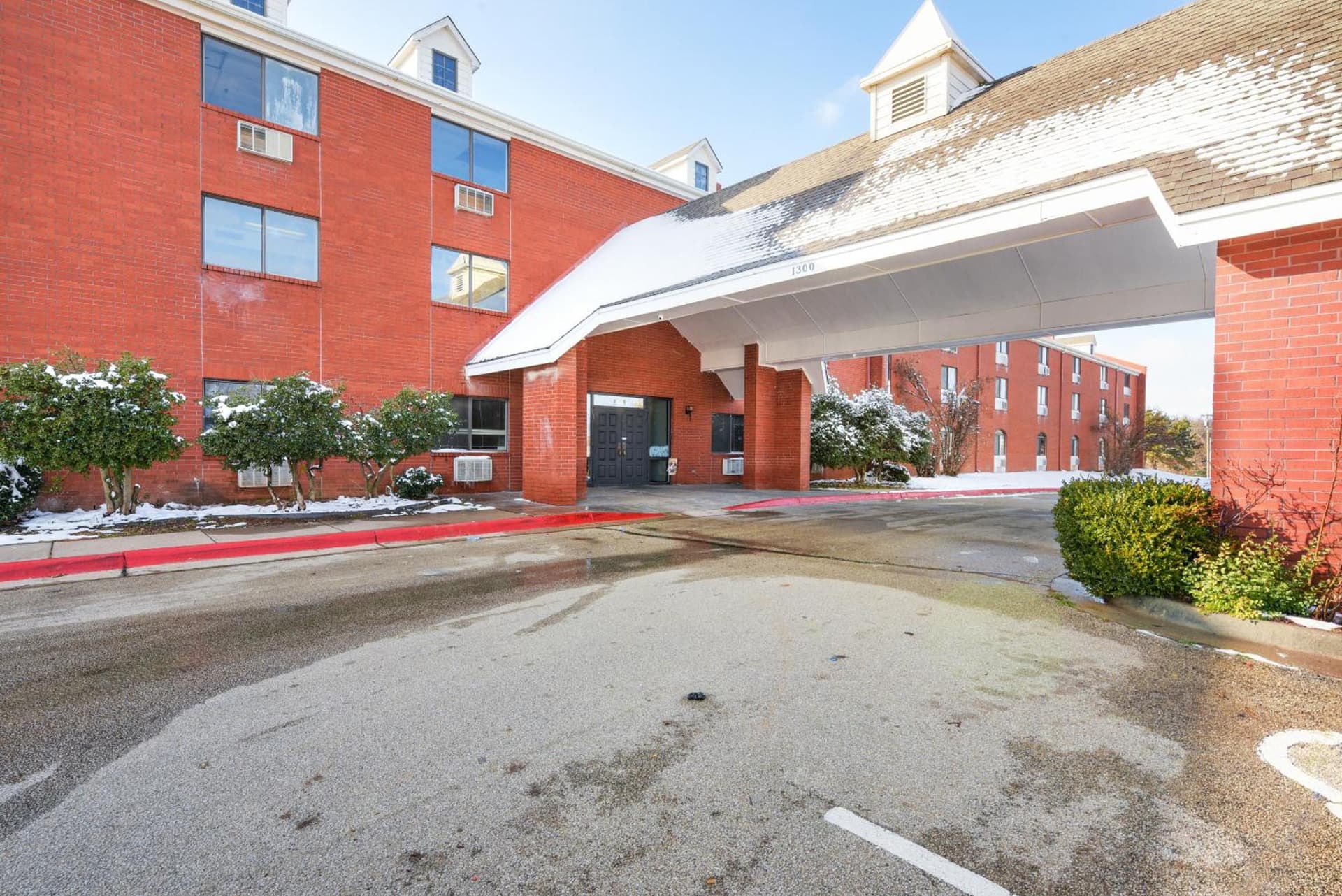 OYO Hotel Edmond - University of Central Oklahoma gallery photo in Edmond, OK — image 15
