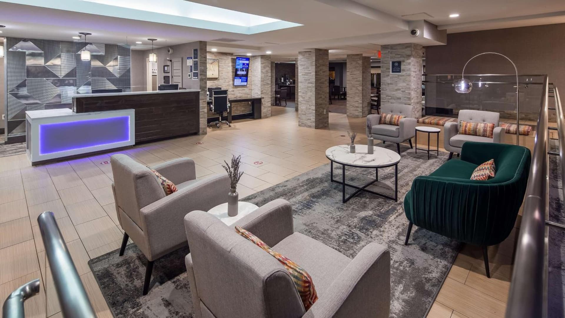 Best Western Plus Raleigh Crabtree Valley Hotel gallery photo in Raleigh, NC — image 28