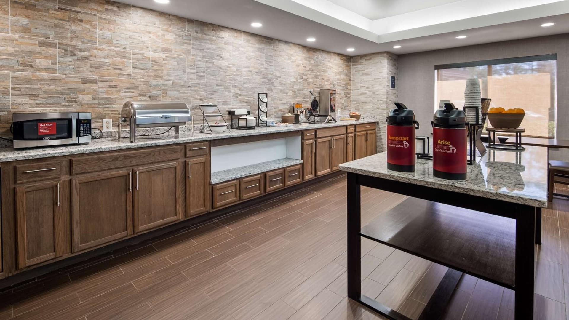 Best Western Plus Raleigh Crabtree Valley Hotel gallery photo in Raleigh, NC — image 4