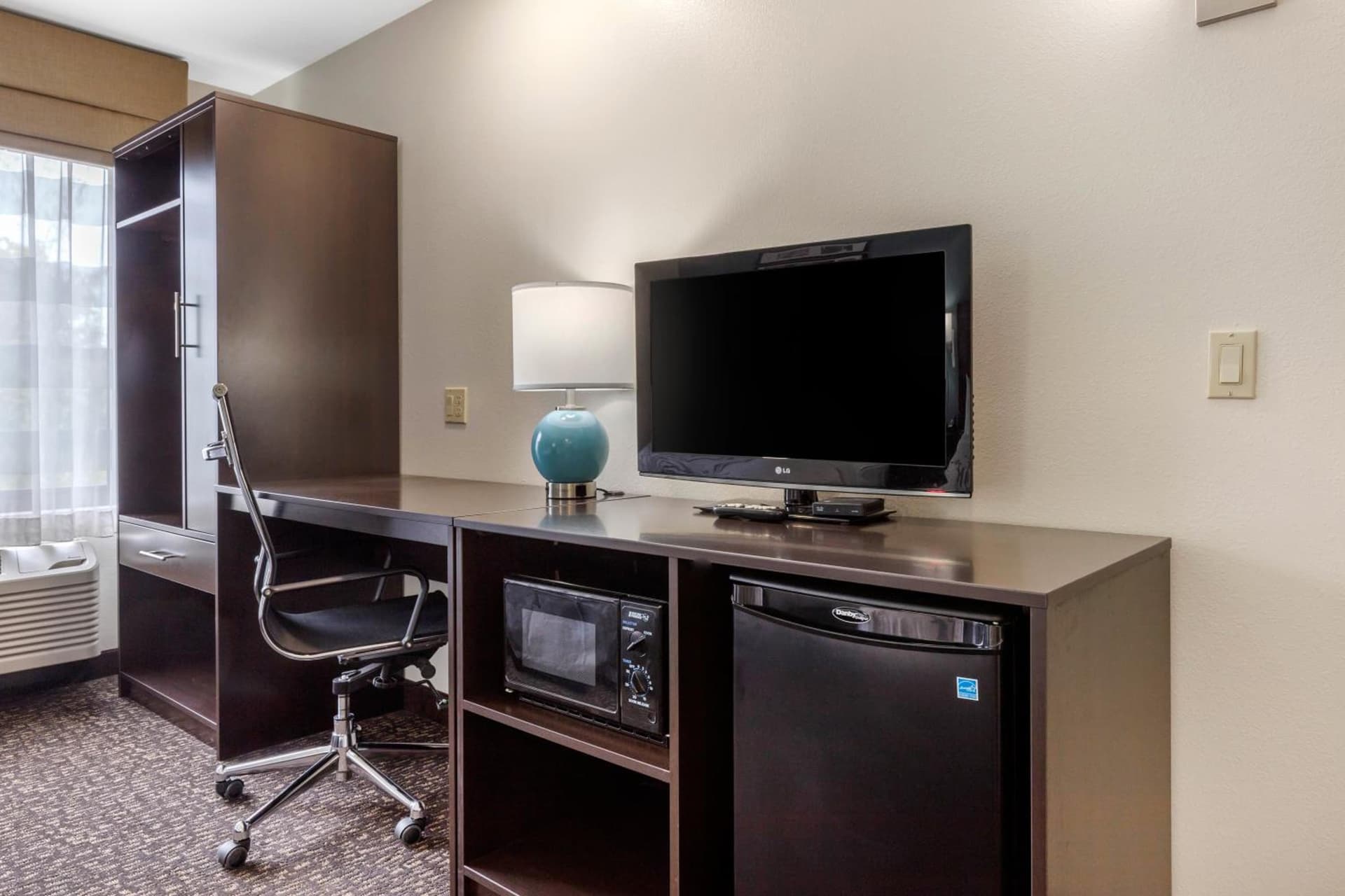 Sleep Inn & Suites Johnson City gallery photo in Johnson City, TN — image 65