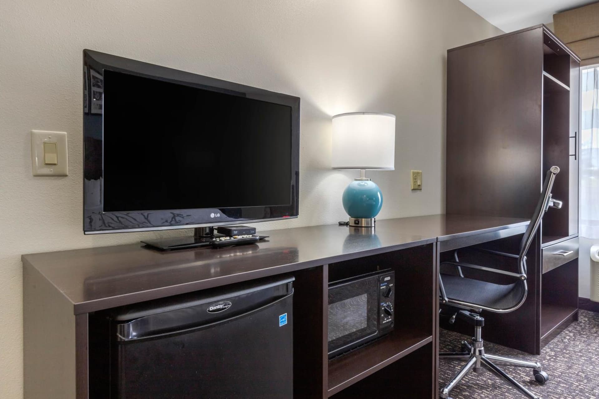 Sleep Inn & Suites Johnson City gallery photo in Johnson City, TN — image 51