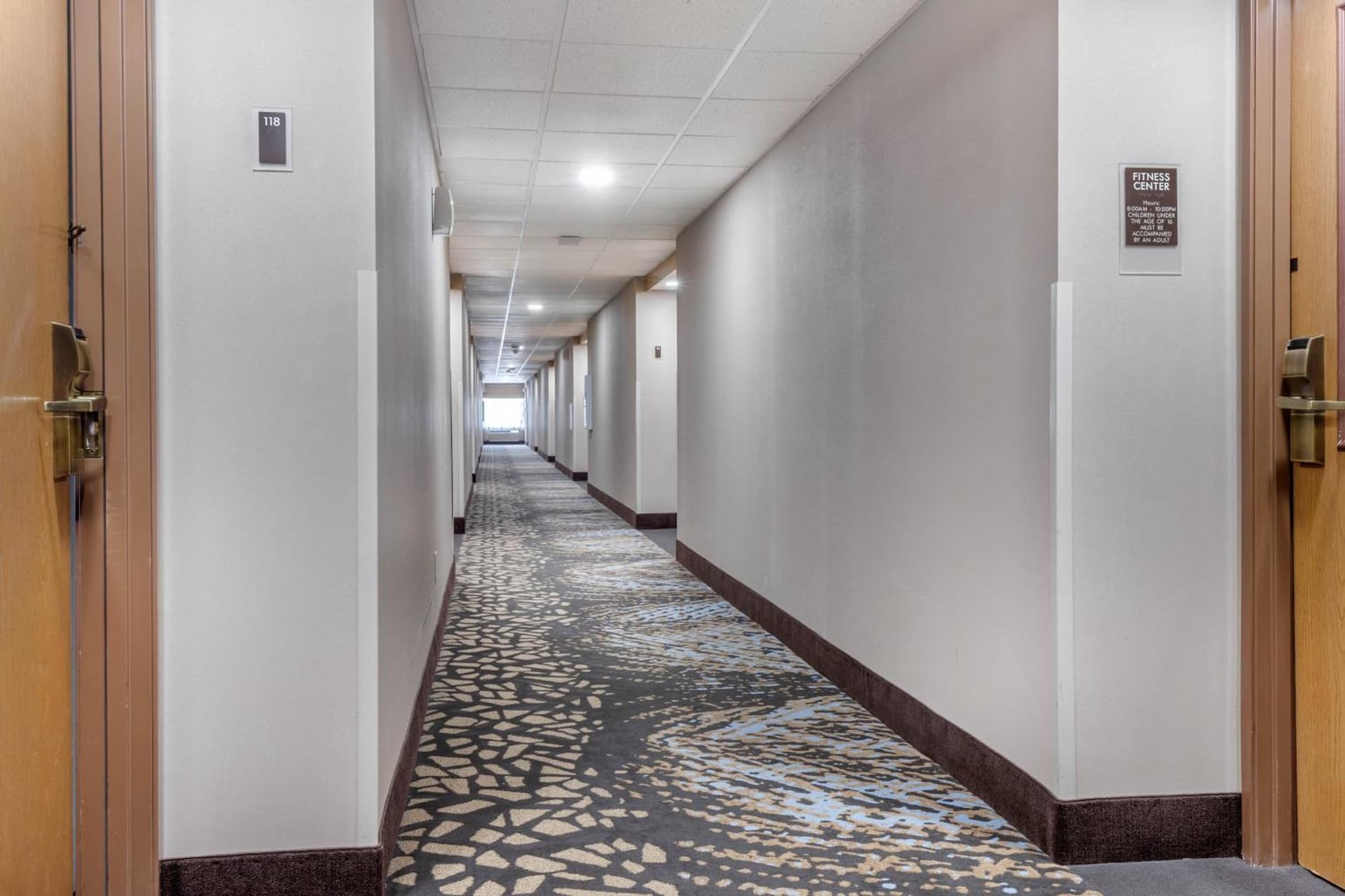 Sleep Inn & Suites Johnson City gallery photo in Johnson City, TN — image 44