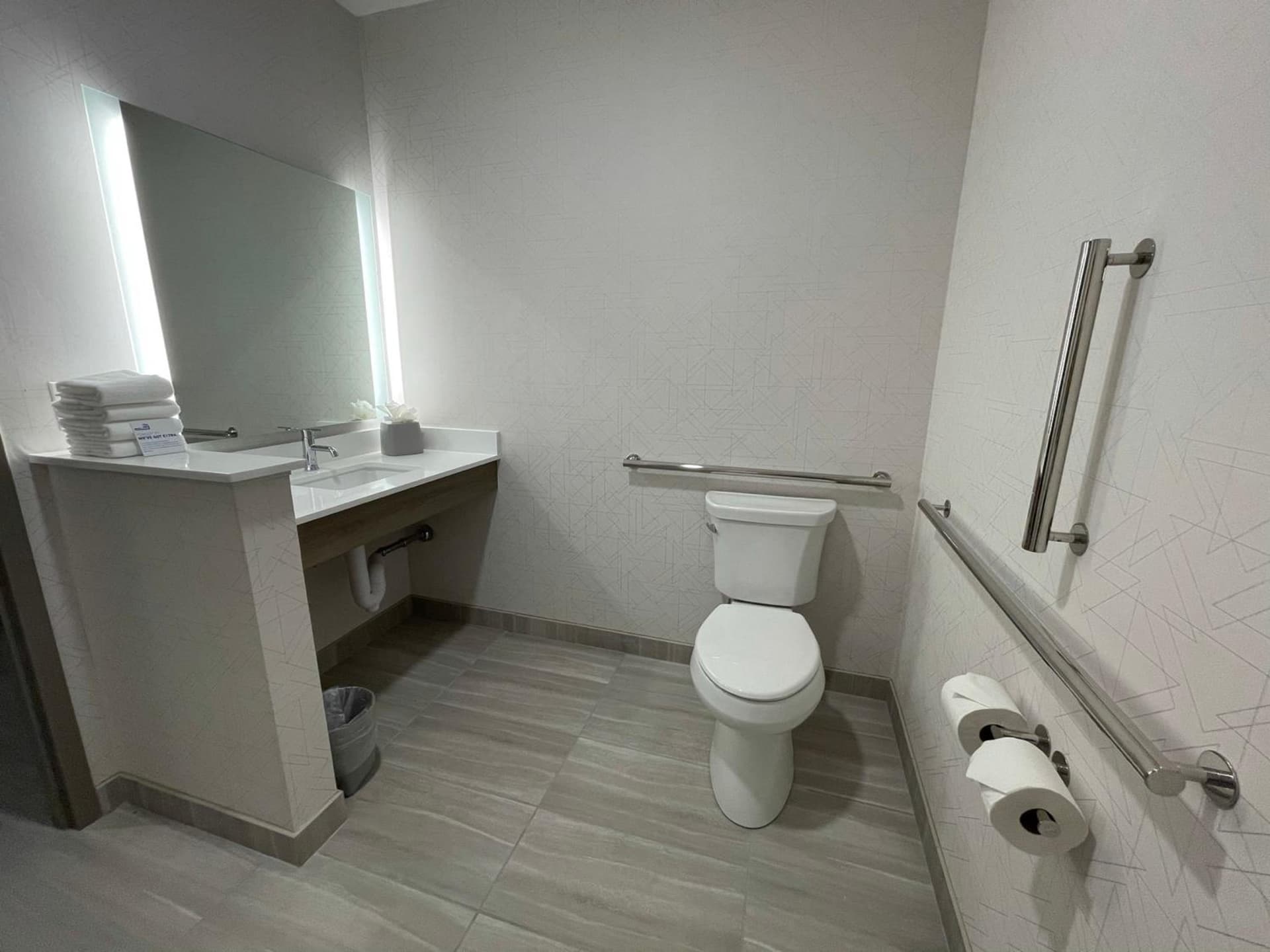 Holiday Inn Express & Suites - Ft. Smith - Airport by IHG gallery photo in Fort Smith, AR — image 31