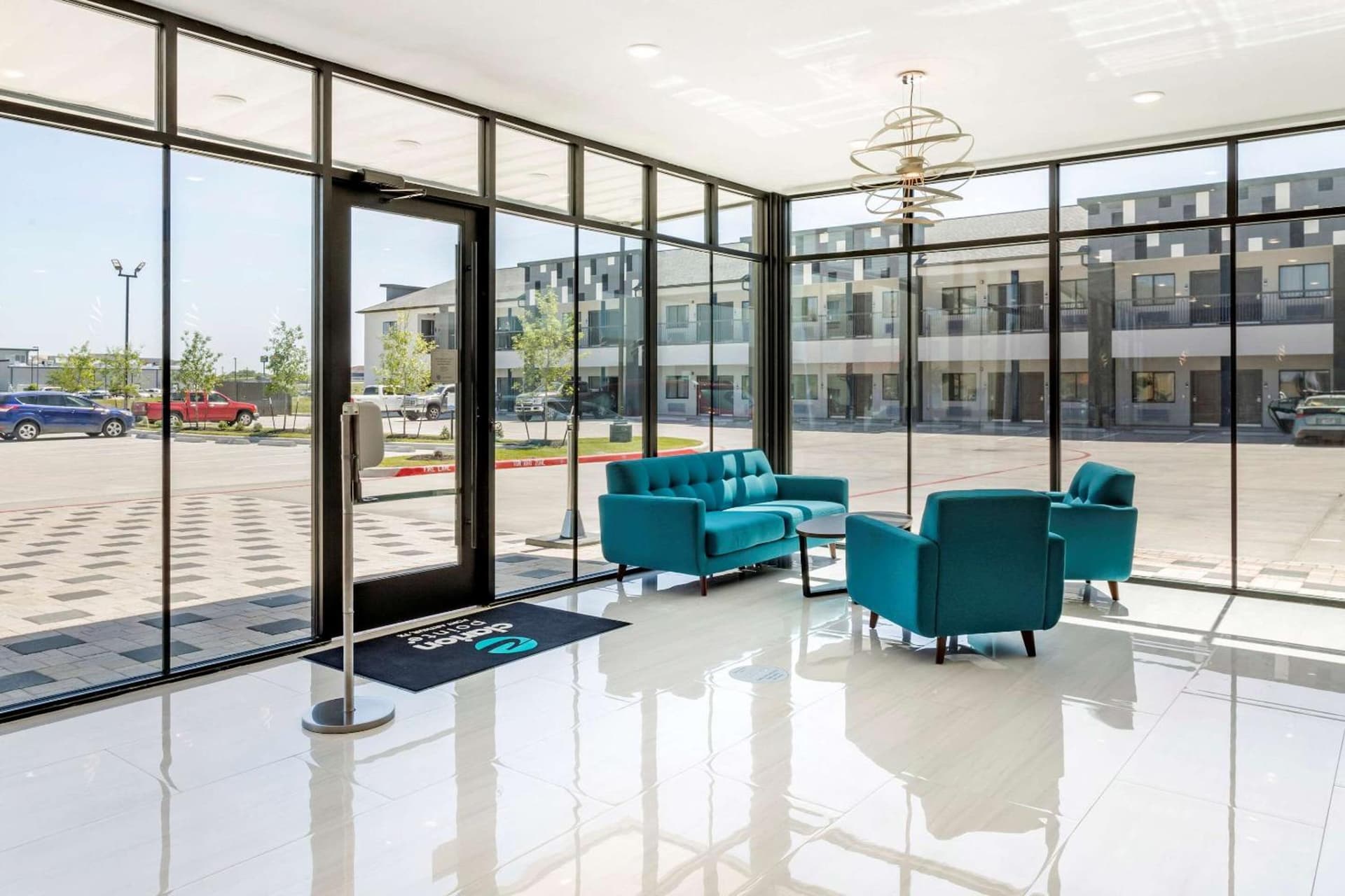 Clarion Pointe Port Arthur-Beaumont South gallery photo in Port Arthur, TX — image 6