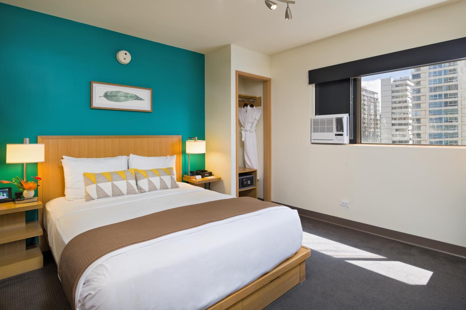 VIVE Hotel Waikiki gallery photo in Honolulu, HI — image 60