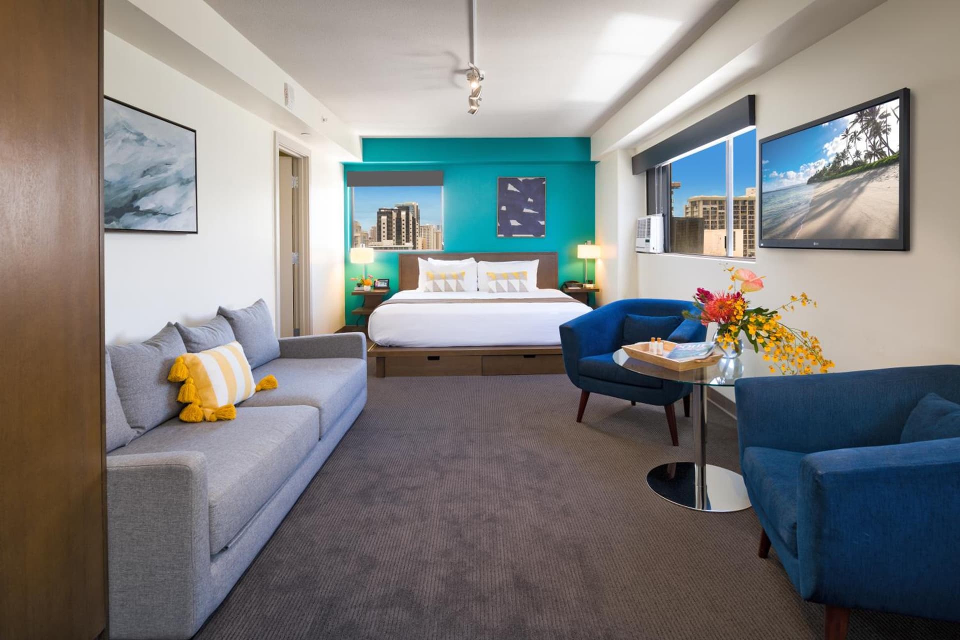 VIVE Hotel Waikiki property views in Honolulu, HI — gallery photo 3