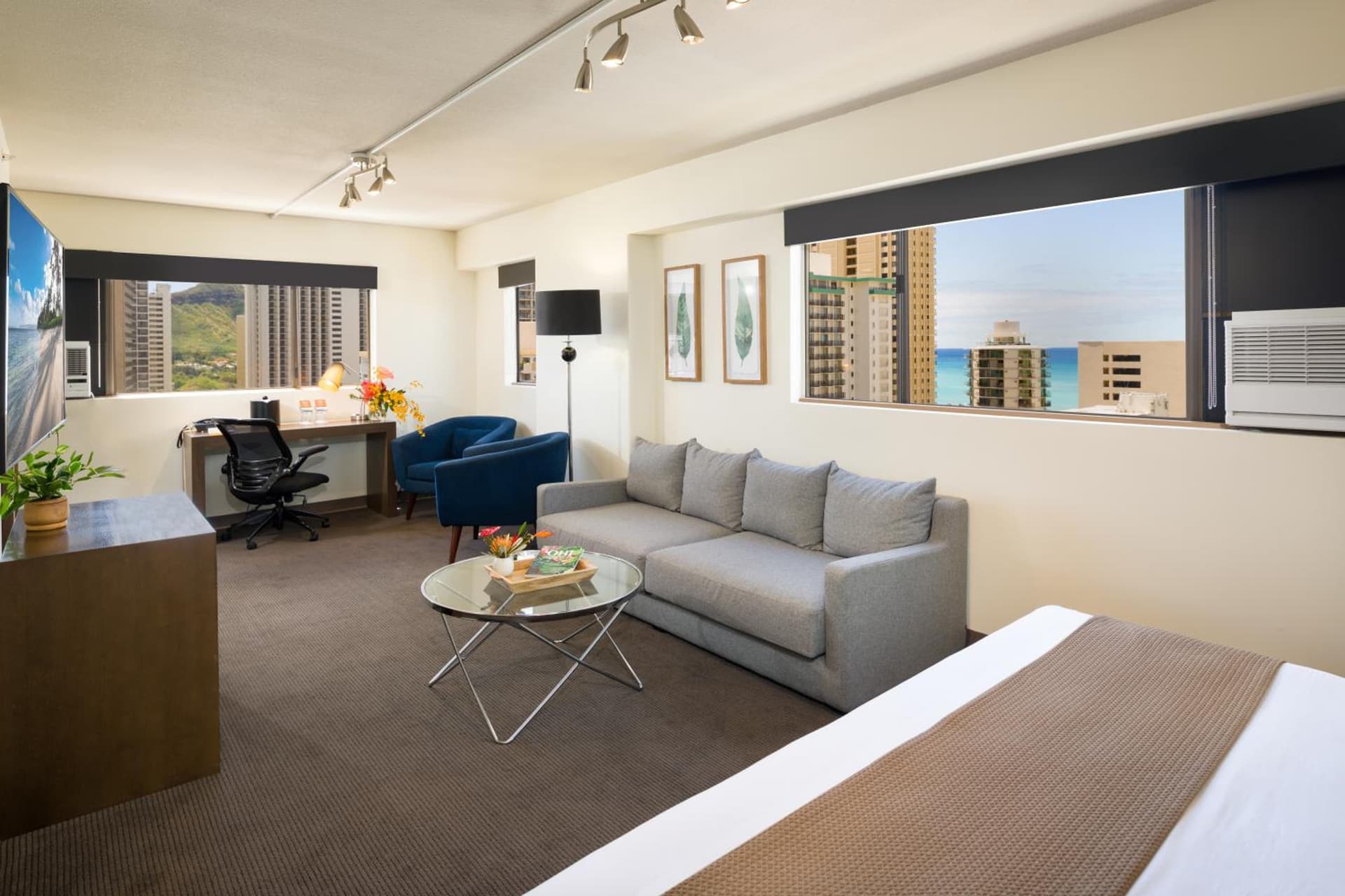 VIVE Hotel Waikiki gallery photo in Honolulu, HI — image 87
