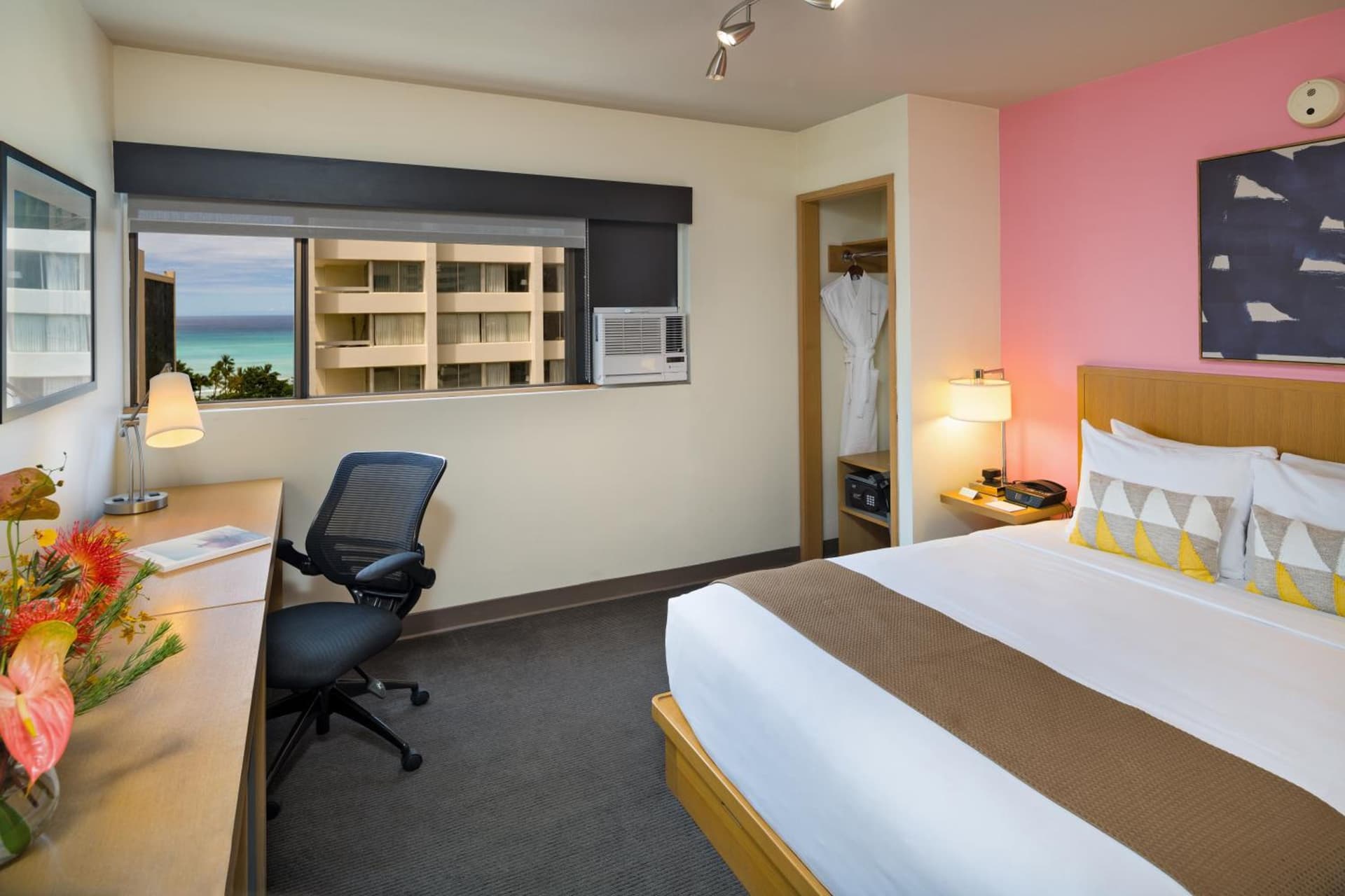 VIVE Hotel Waikiki gallery photo in Honolulu, HI — image 50