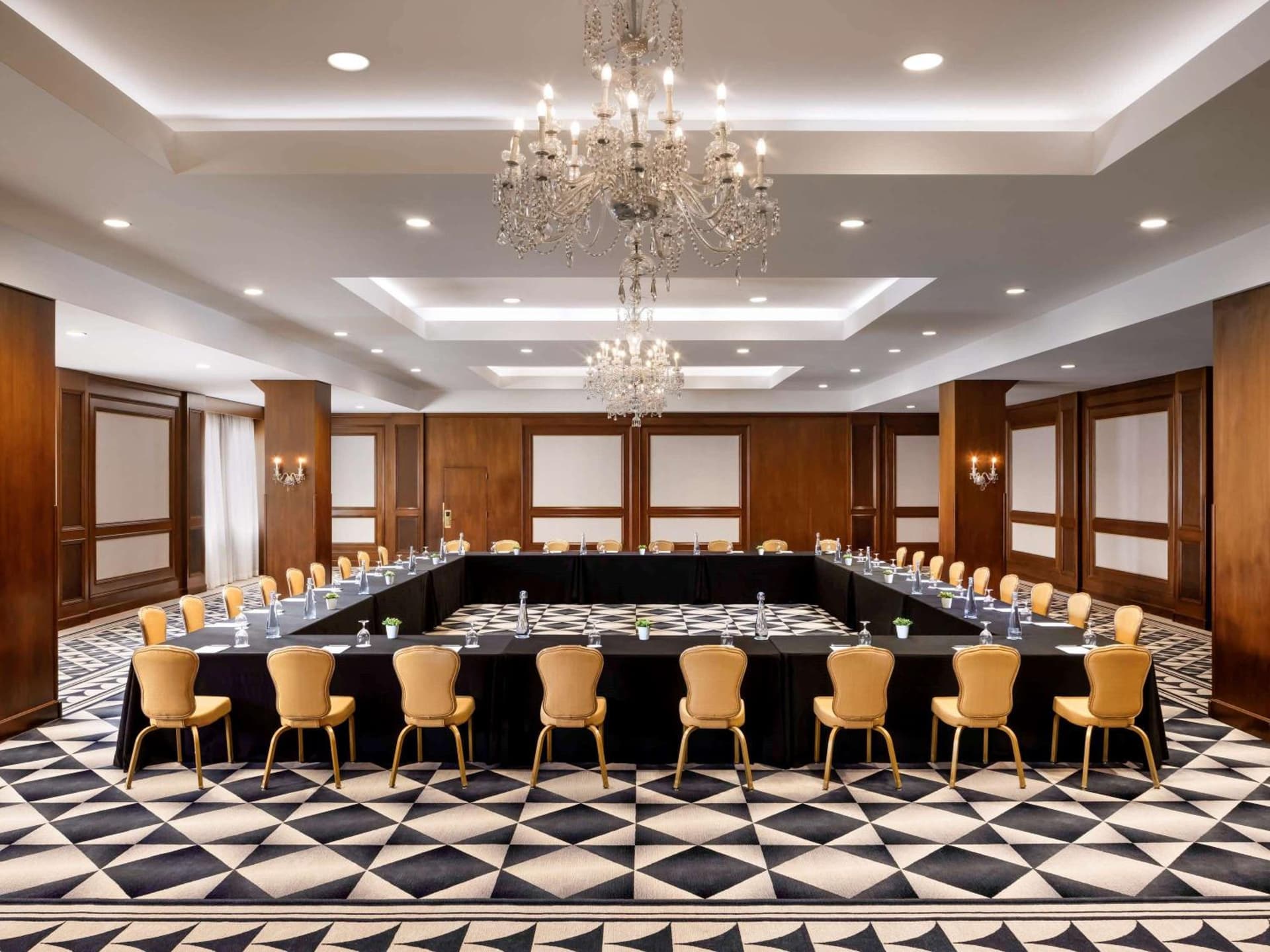 Fairmont Olympic Hotel gallery photo in Seattle, WA — image 120