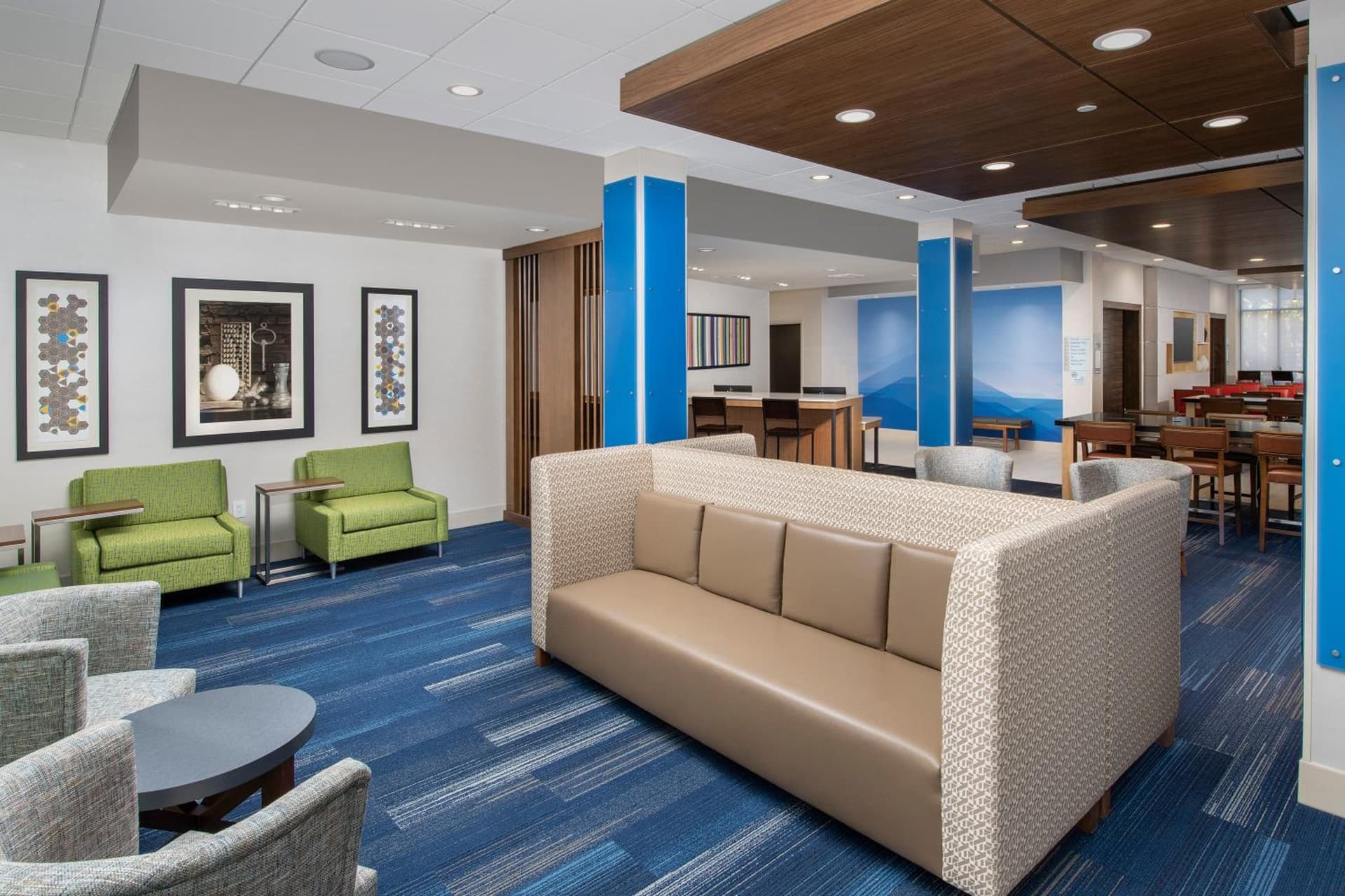 Holiday Inn Express Pensacola Downtown by IHG gallery photo in Pensacola, FL — image 12