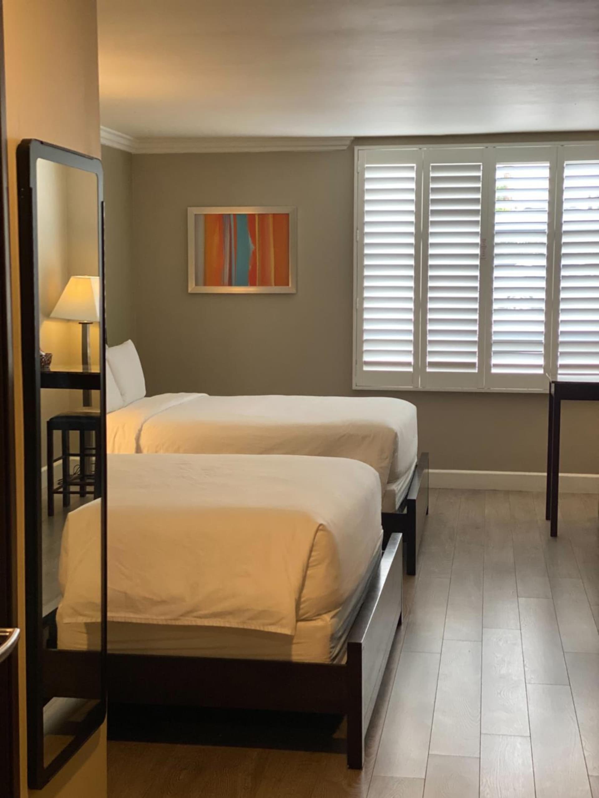 GreenTree Inn & Suites Los Angeles - Alhambra - Pasadena gallery photo in Alhambra, CA — image 43