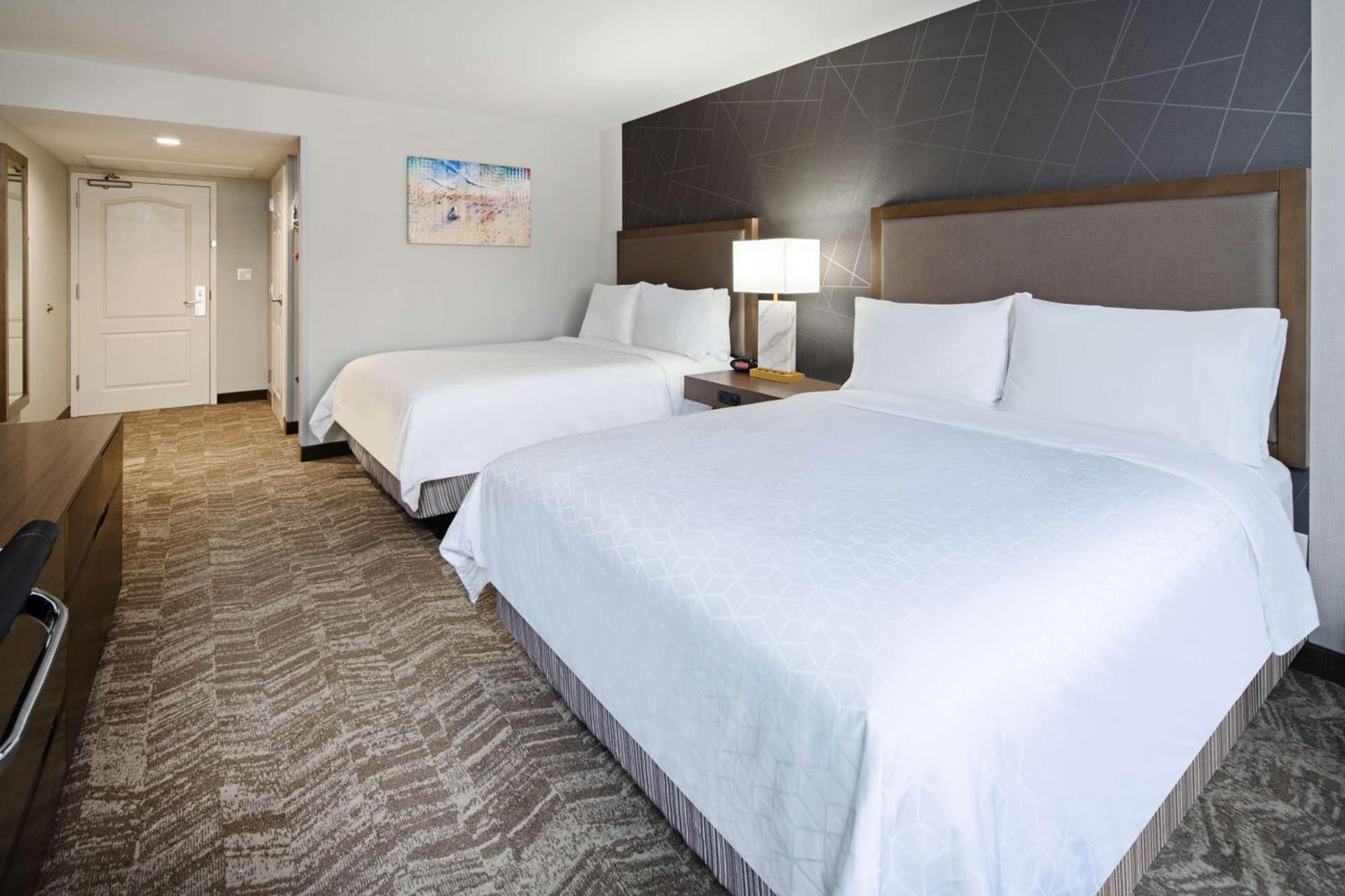 Best Western Valencia/Six Flags Inn & Suites property views in Santa Clarita, CA — gallery photo 3