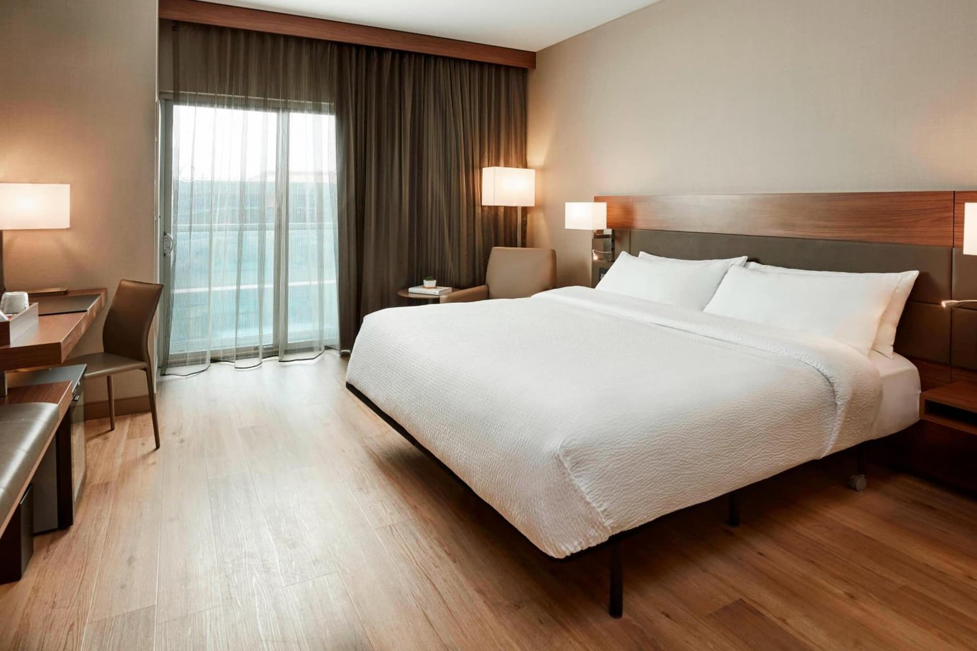 AC Hotel by Marriott Cincinnati at The Banks gallery photo in Cincinnati, OH — image 16