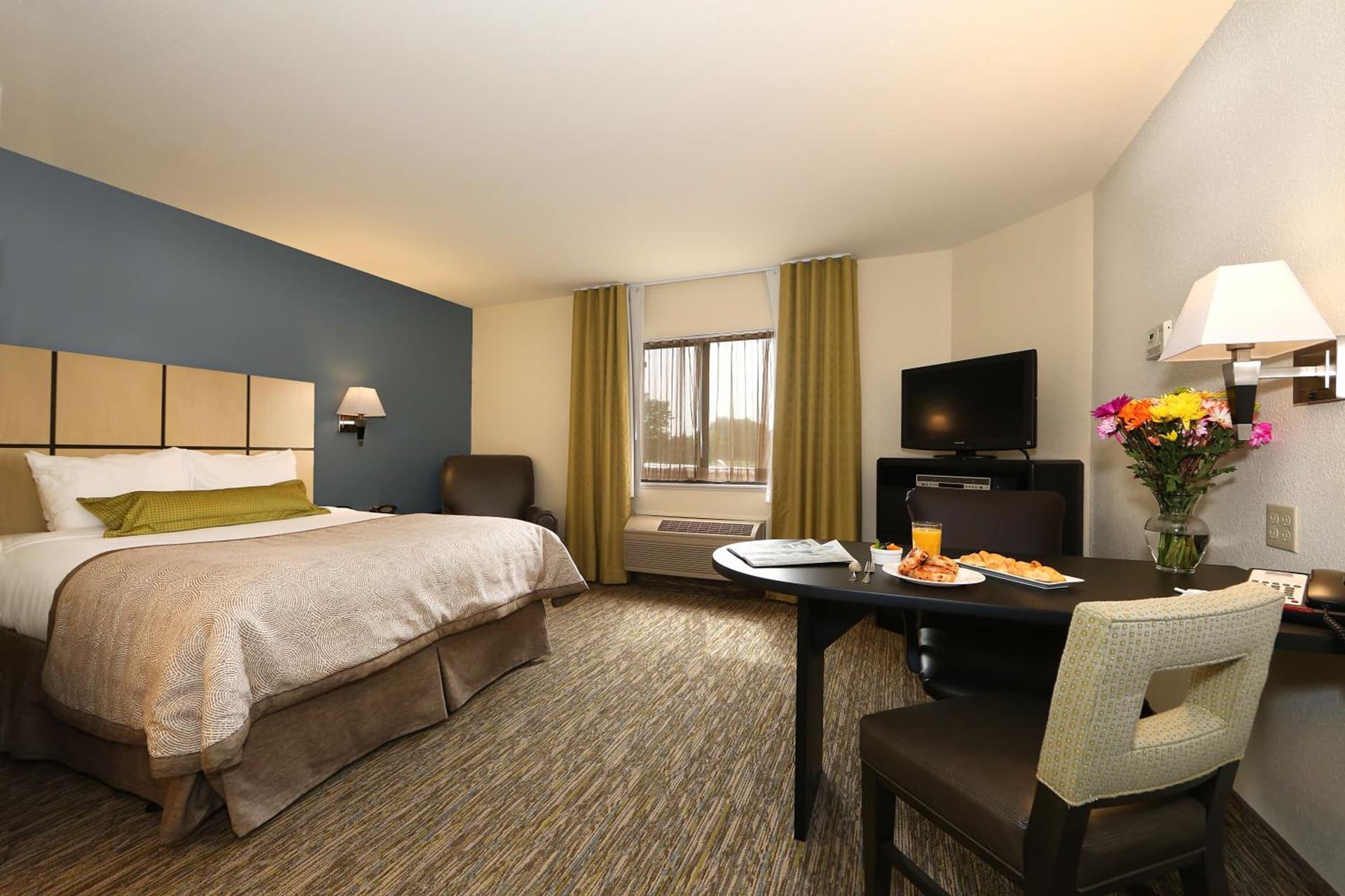 Candlewood Suites East Lansing by IHG gallery photo in Lansing, MI — image 5