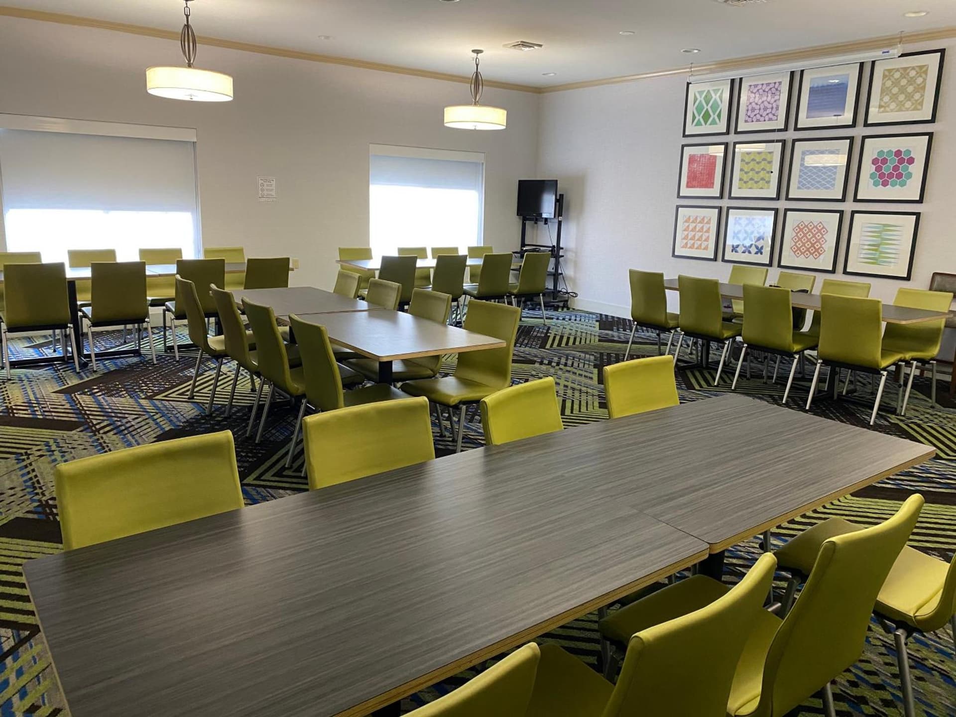 Holiday Inn Express & Suites Indianapolis North - Carmel by IHG gallery photo in Carmel, IN — image 32