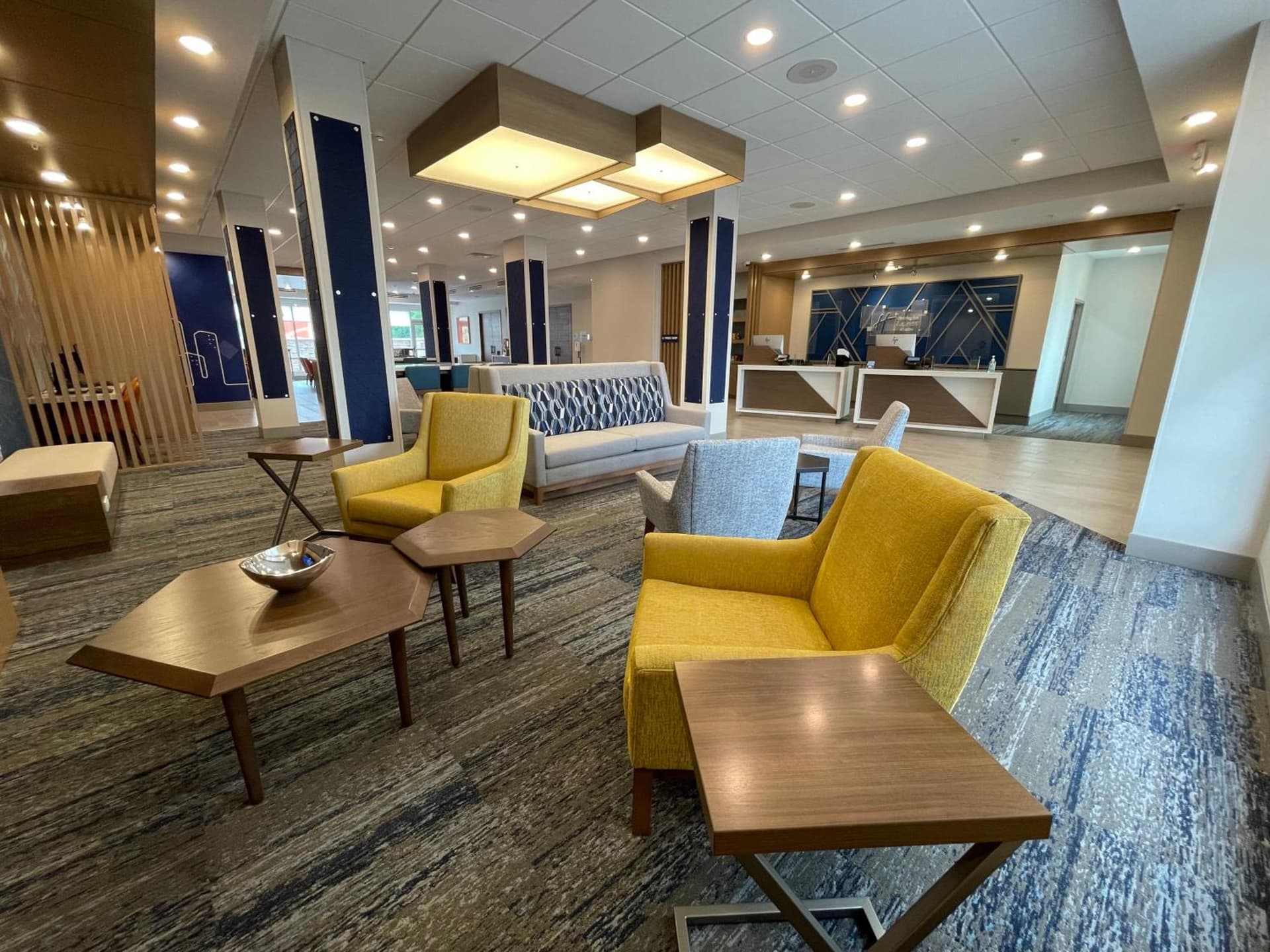 Holiday Inn Express & Suites - Ft. Smith - Airport by IHG property views in Fort Smith, AR — gallery photo 3