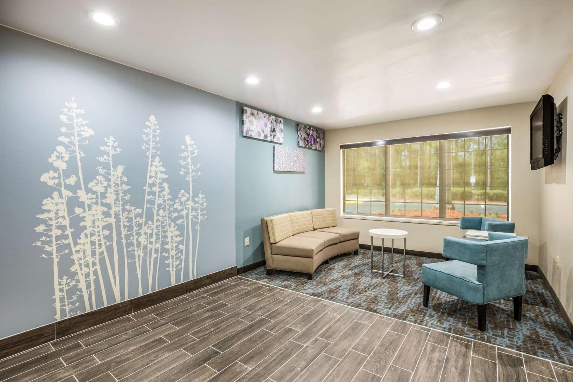 Sleep Inn & Suites Tallahassee-Capitol gallery photo in Tallahassee, FL — image 60