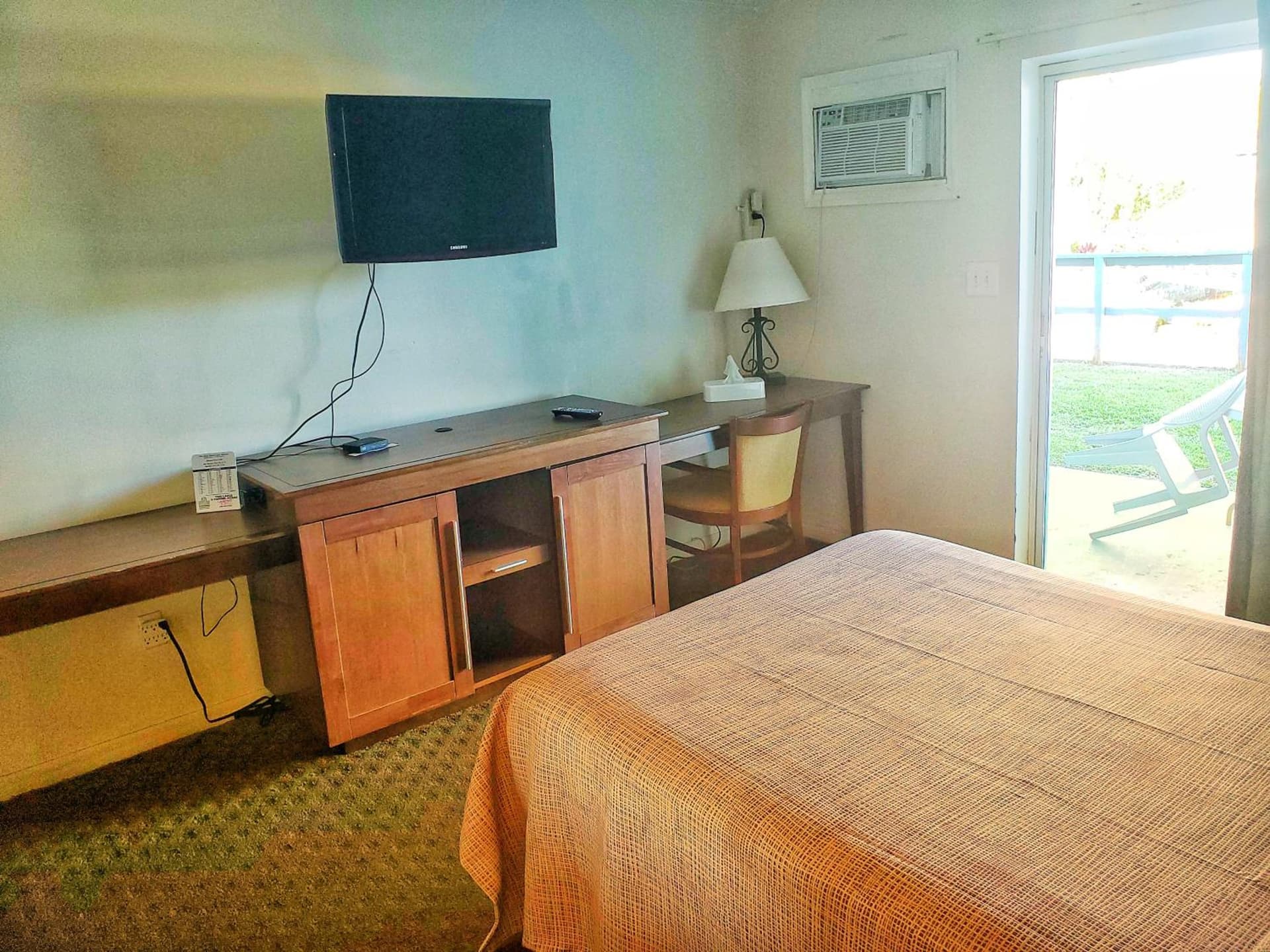 The Port Hotel and Marina property views in Crystal River, FL — gallery photo 3