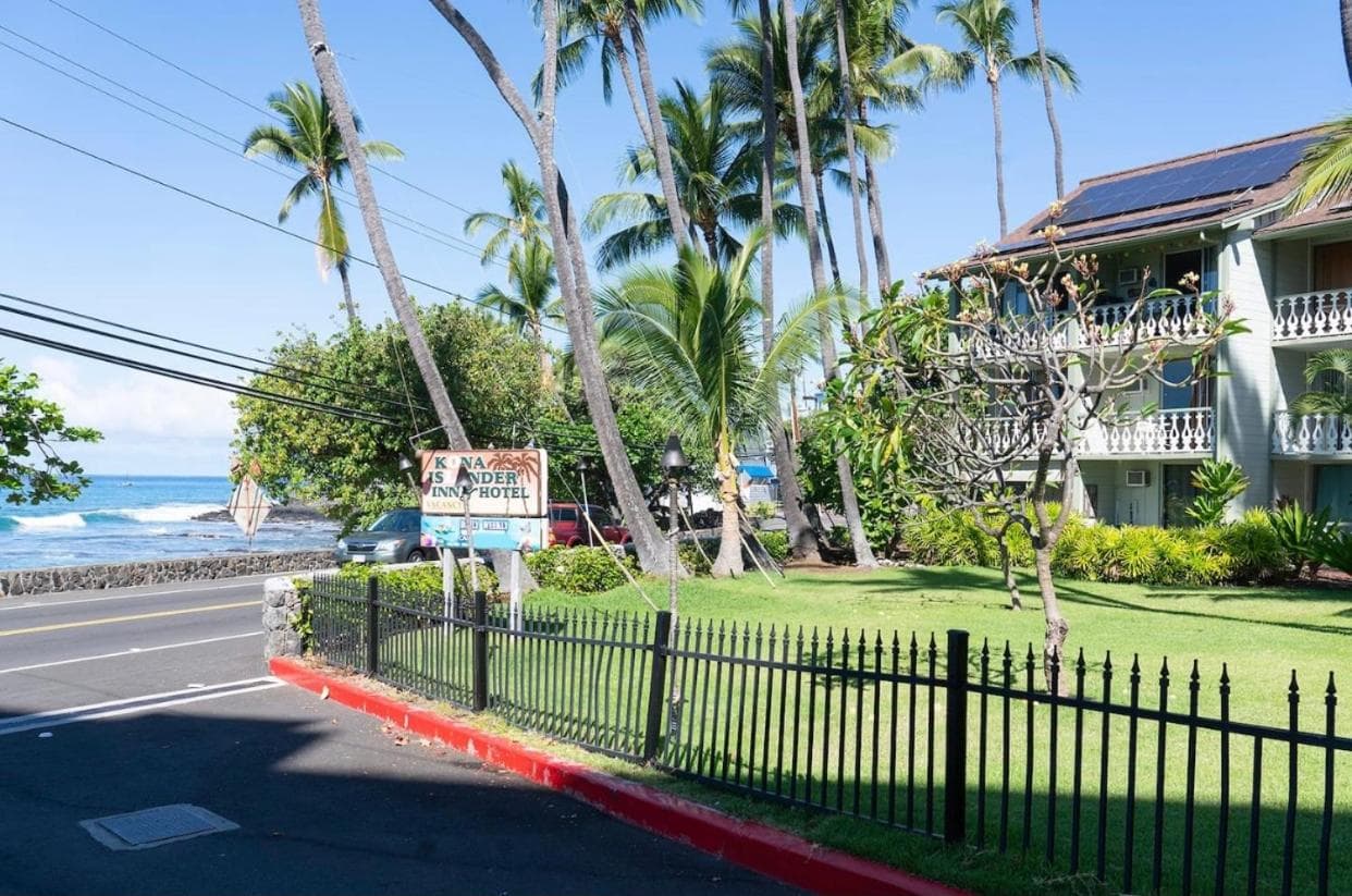 Hale Moana, Unit #110 Kona Islander Inn featured exterior or lobby in Kailua-Kona — similar hotel