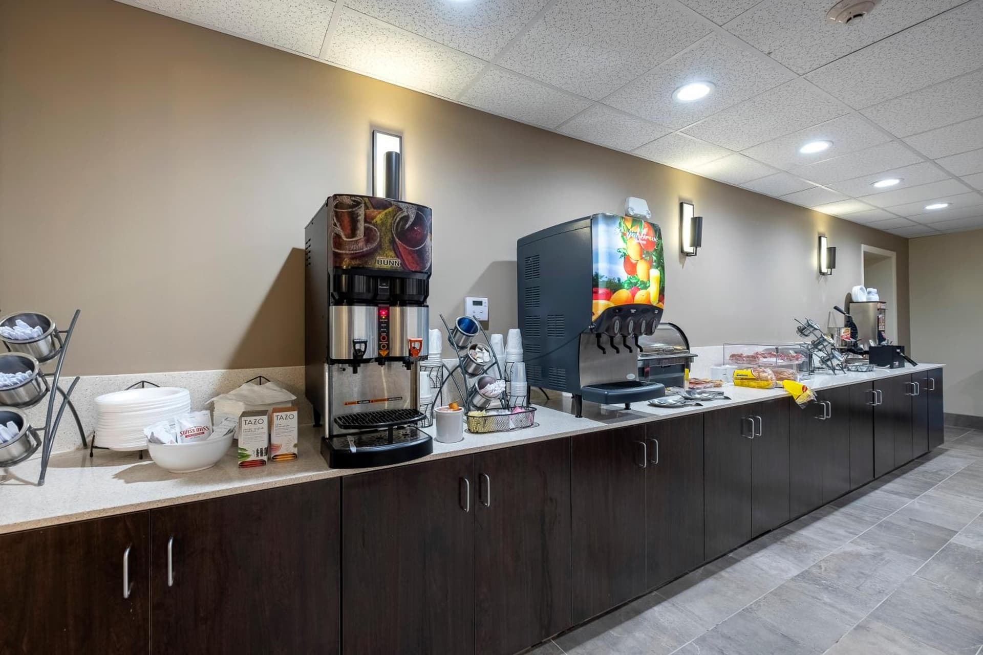 Red Roof Inn PLUS+ Tuscaloosa - University gallery photo in Tuscaloosa, AL — image 30