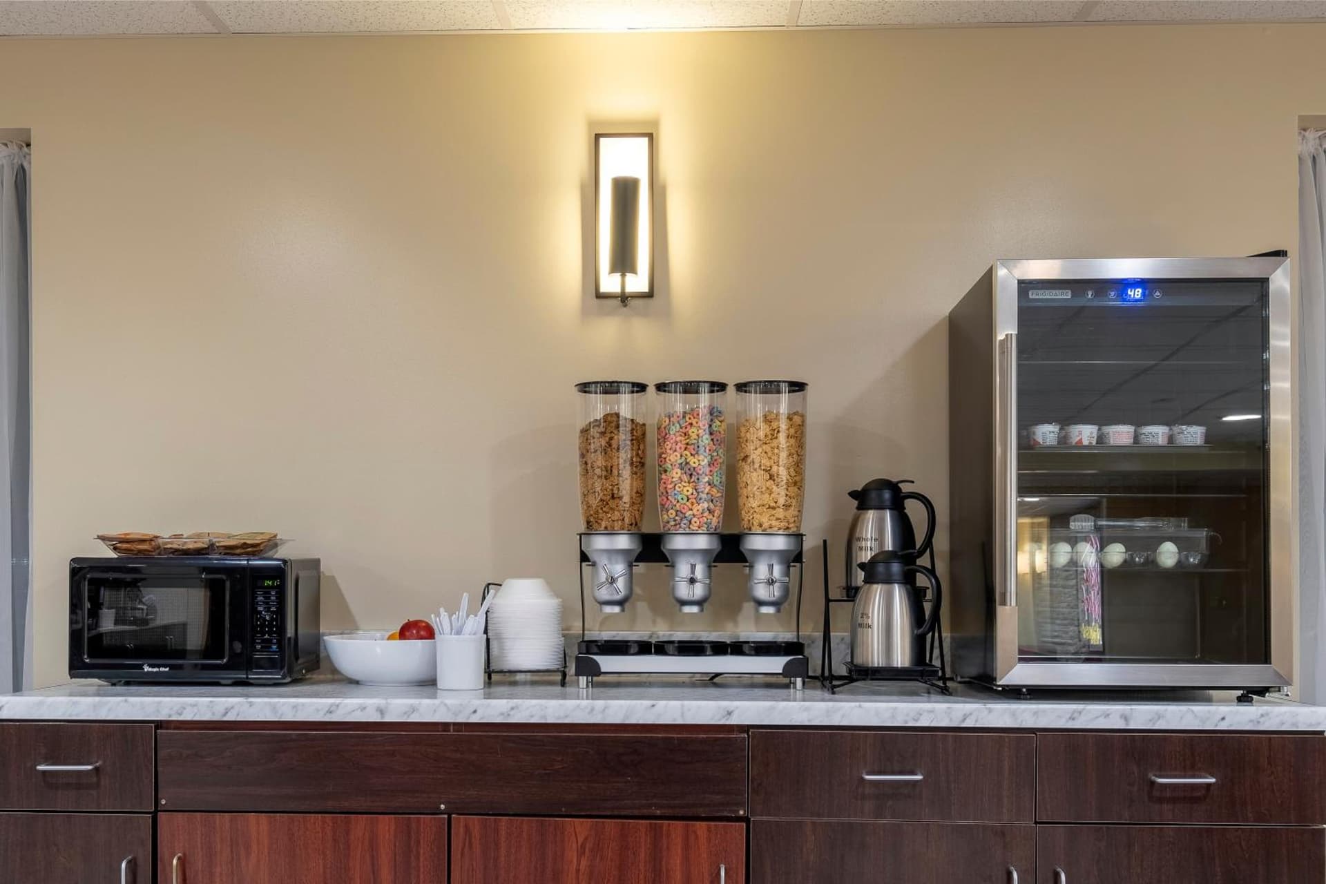 Red Roof Inn PLUS+ Tuscaloosa - University gallery photo in Tuscaloosa, AL — image 24