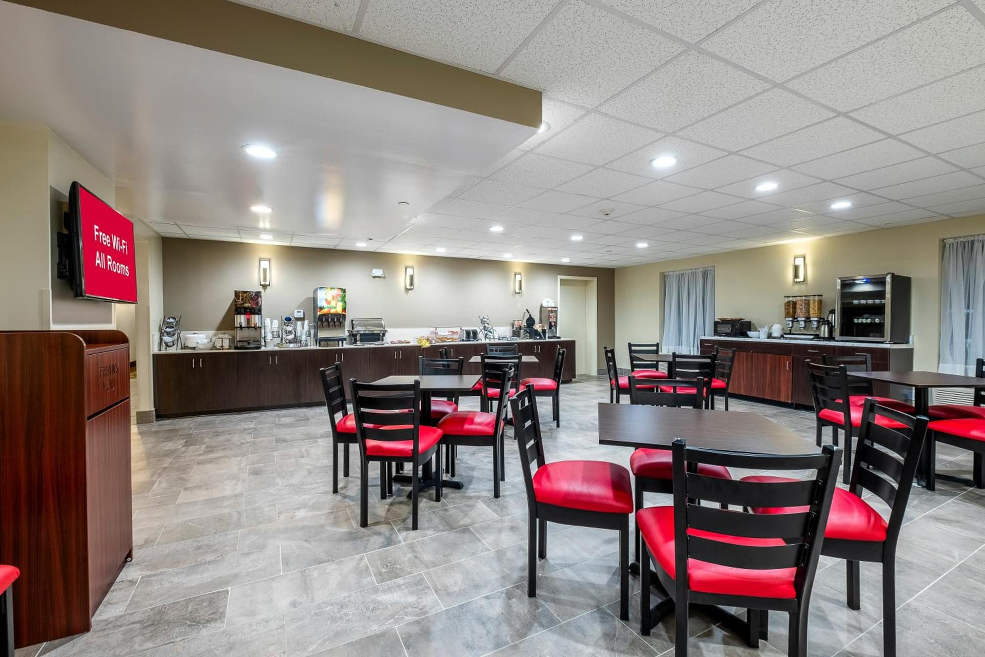 Red Roof Inn PLUS+ Tuscaloosa - University gallery photo in Tuscaloosa, AL — image 15
