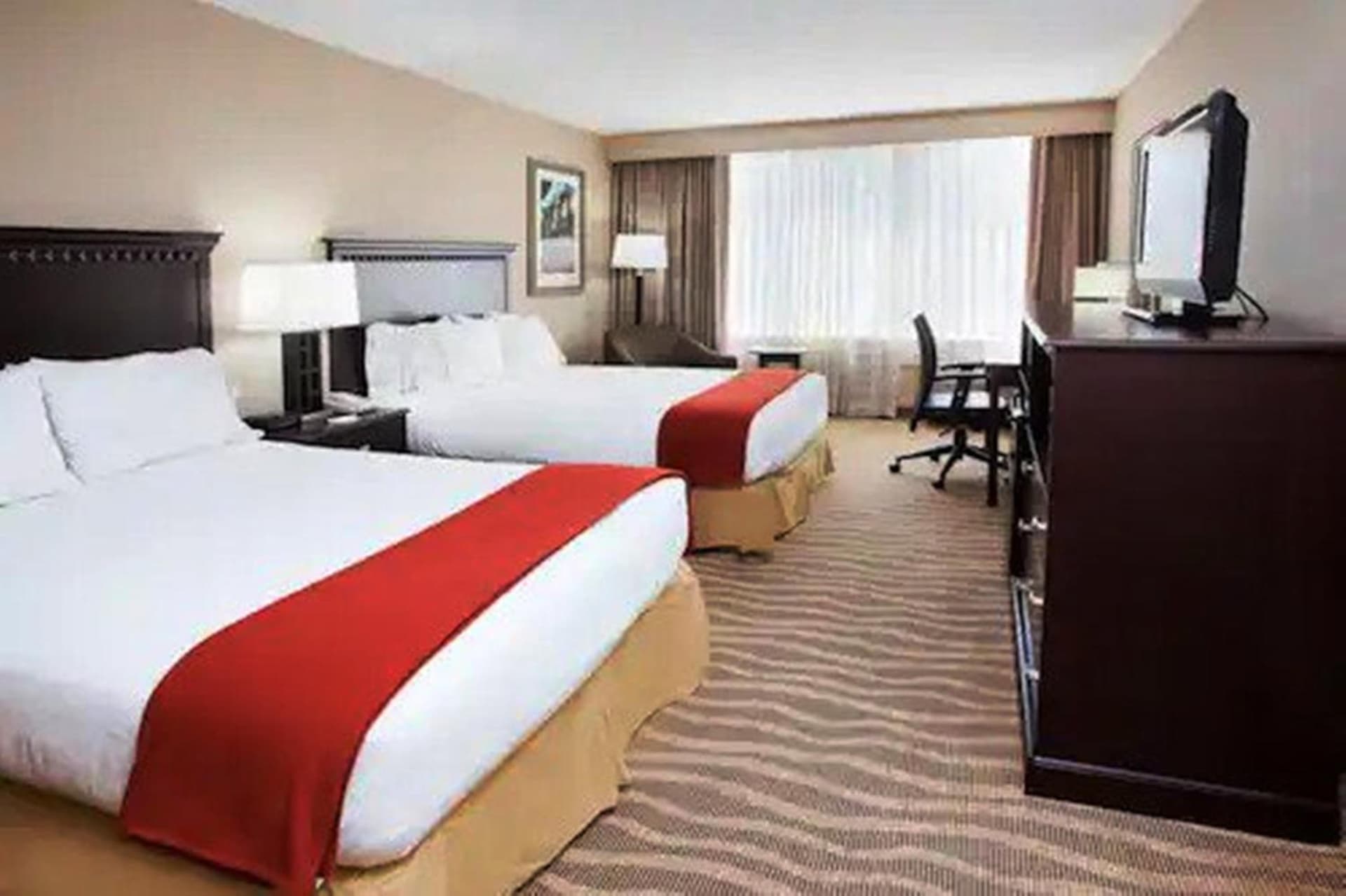Holiday Inn Express - Atlanta-Kennesaw by IHG interior in Kennesaw, GA — gallery photo 2