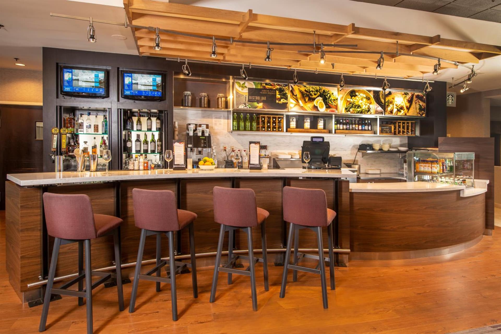 Courtyard by Marriott Dulles Airport Herndon/Reston interior in Herndon, VA — gallery photo 2