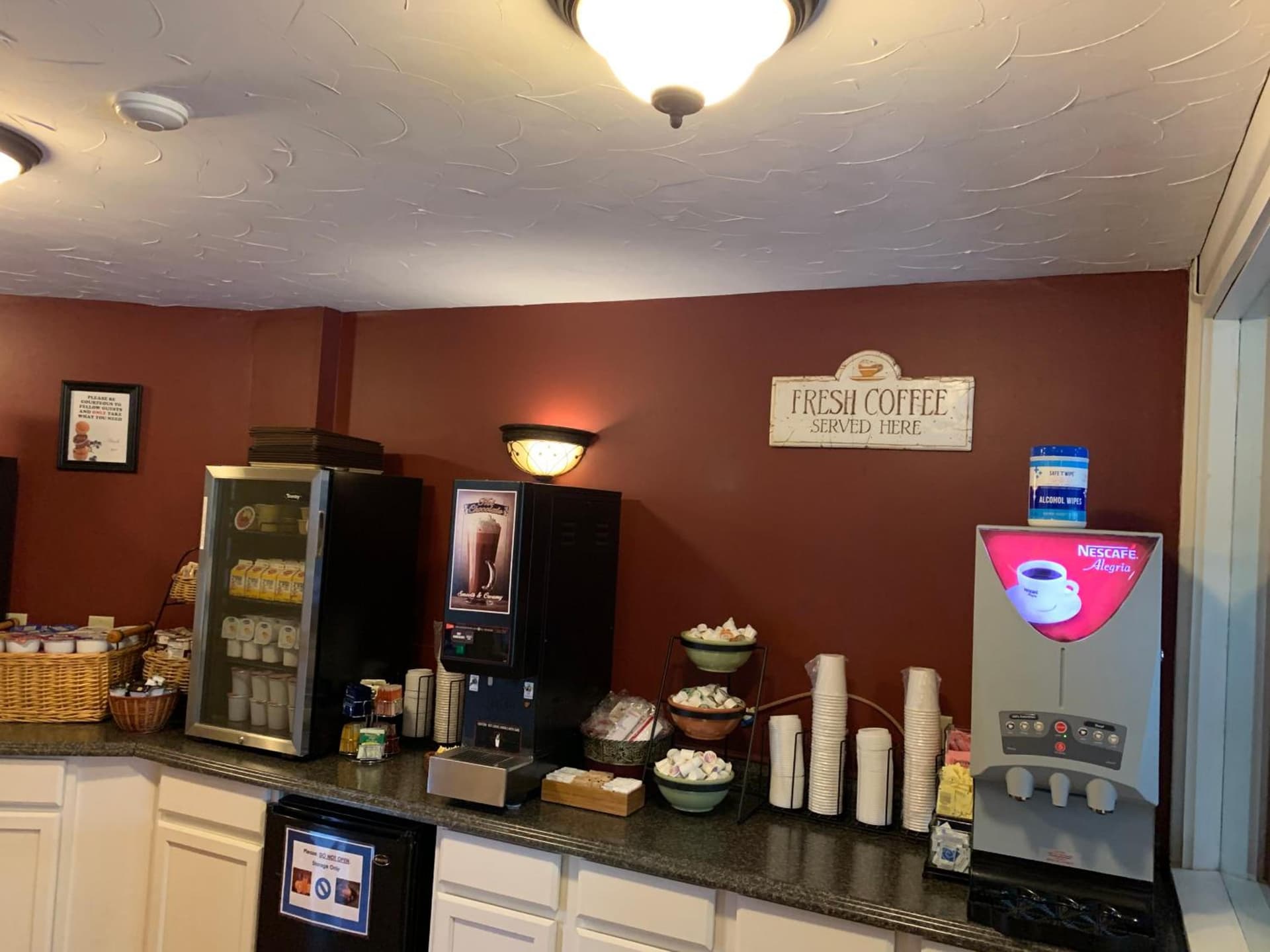 Fireside Inn & Suites Gilford gallery photo in Gilford — image 106