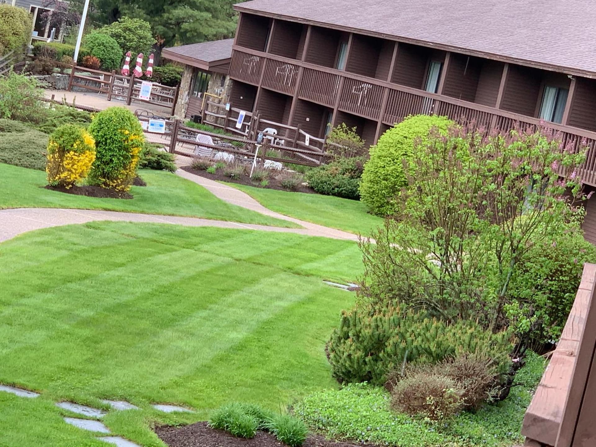 Fireside Inn & Suites Gilford gallery photo in Gilford — image 59