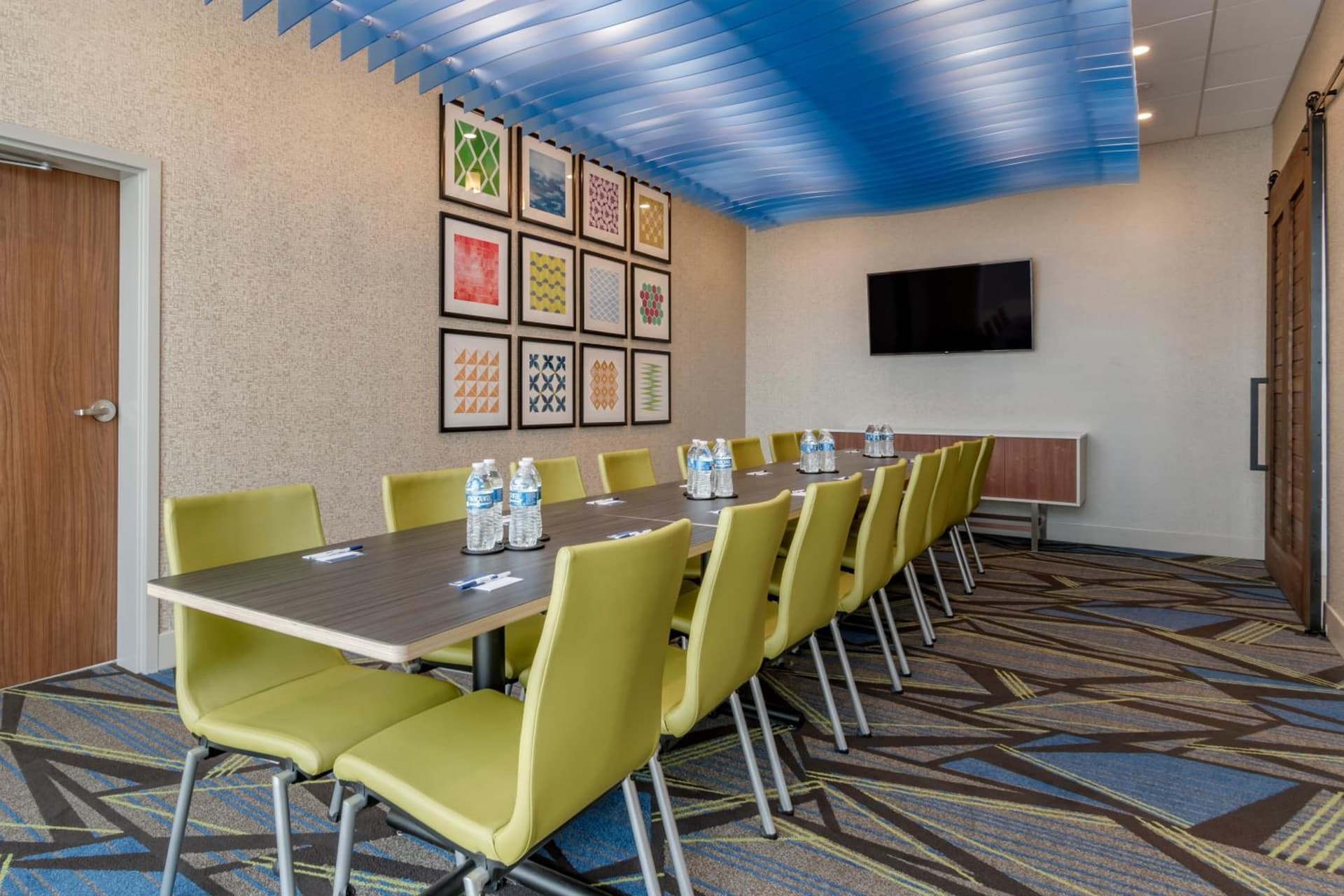 Holiday Inn Express & Suites - Lancaster - Mount Joy by IHG gallery photo in Mount Joy, PA — image 6