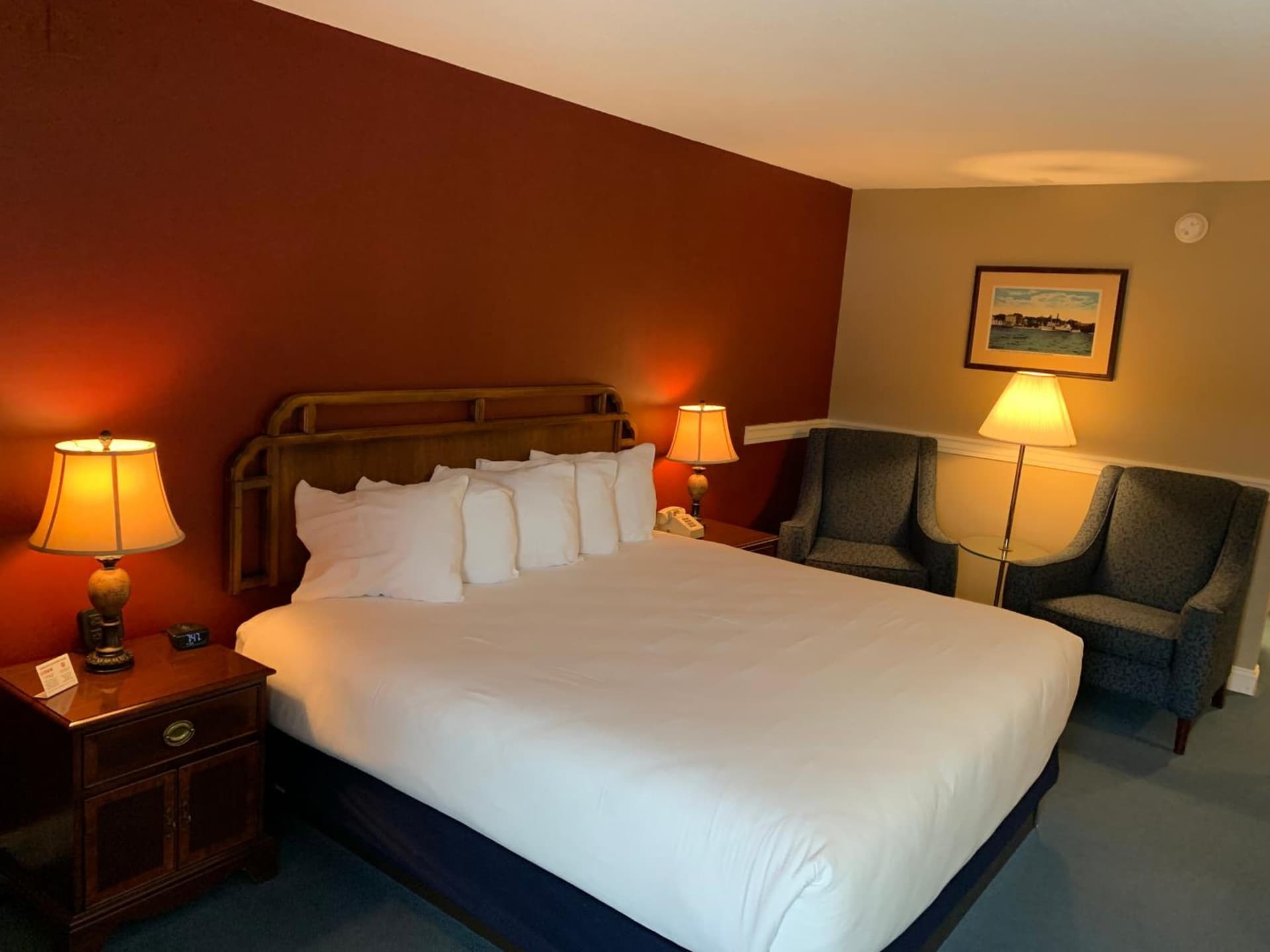 Fireside Inn & Suites Gilford gallery photo in Gilford — image 177