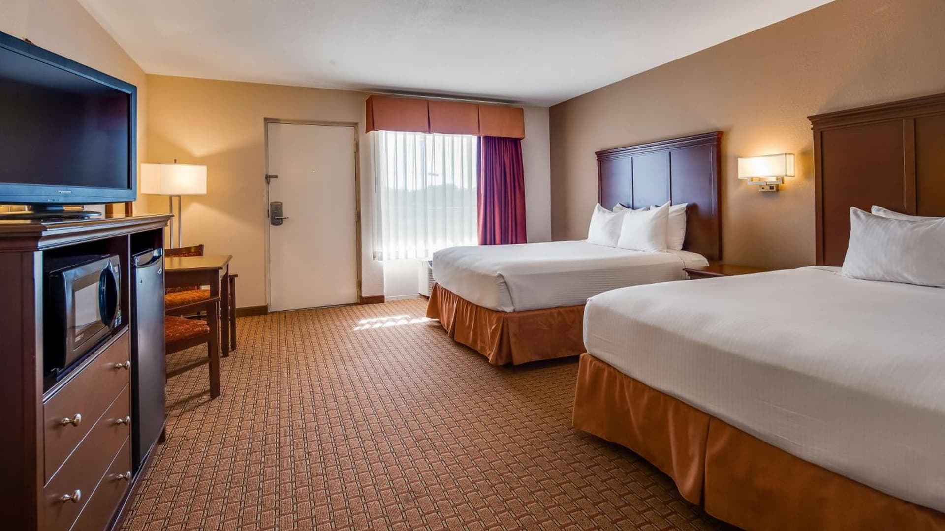 Best Western Canton Inn property views in Canton, TX — gallery photo 3