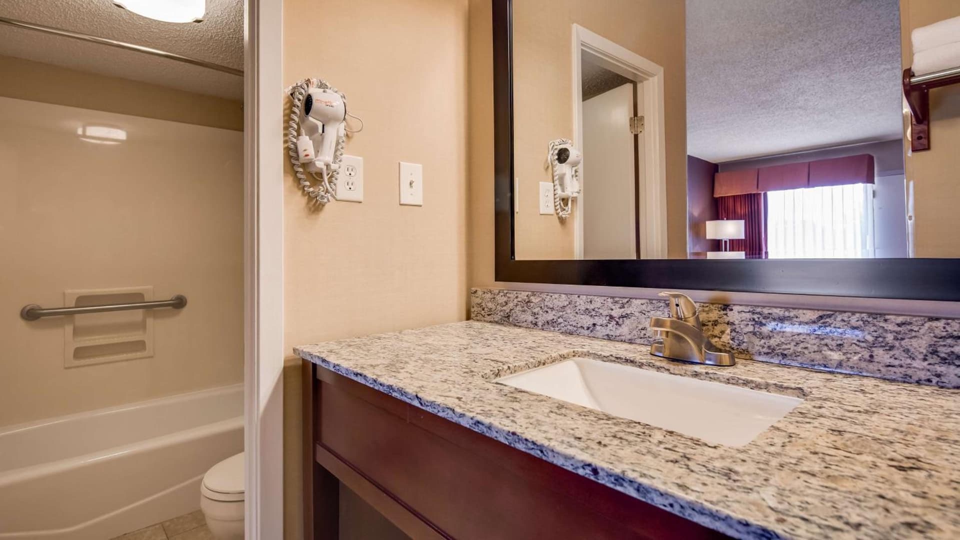 Best Western Canton Inn gallery photo in Canton, TX — image 11