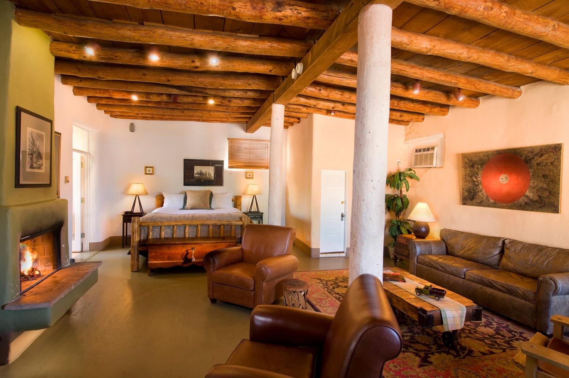 Las Palomas gallery photo in Santa Fe, NM — image 18