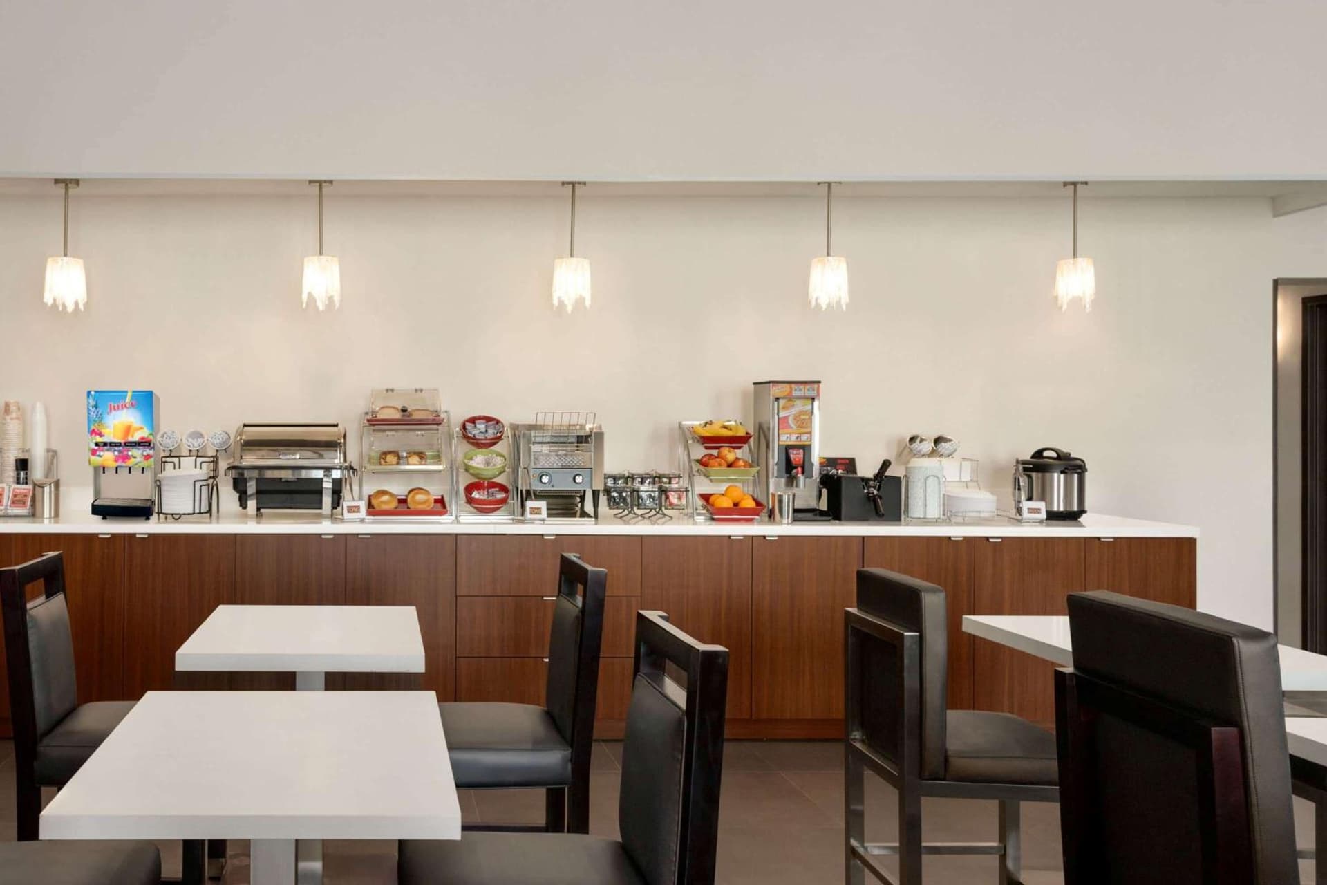 Wingate by Wyndham Murfreesboro-NEAR MTSU gallery photo in Murfreesboro, TN — image 8
