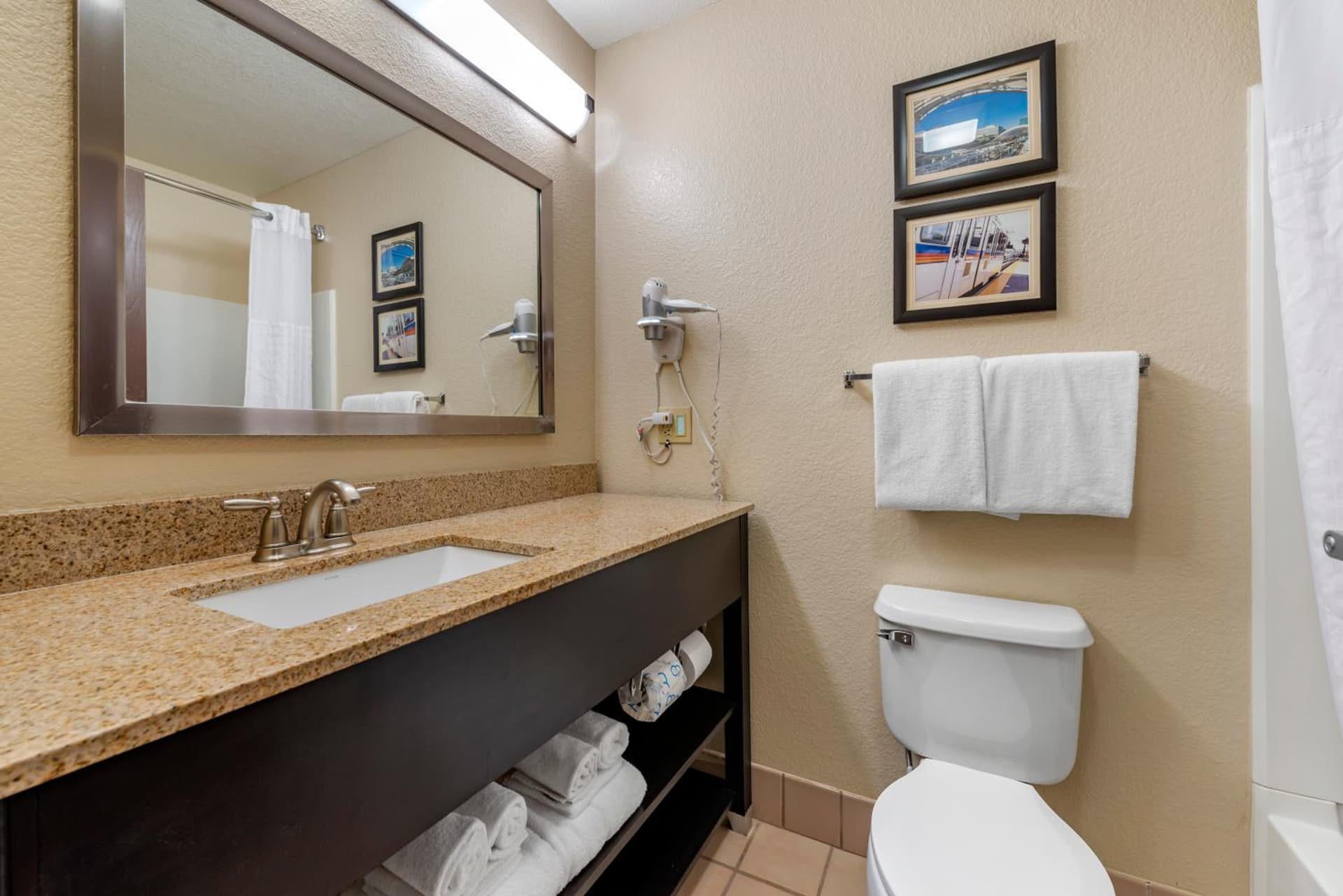 Comfort Suites Highlands Ranch Denver Tech Center Area gallery photo in Highlands Ranch, CO — image 18