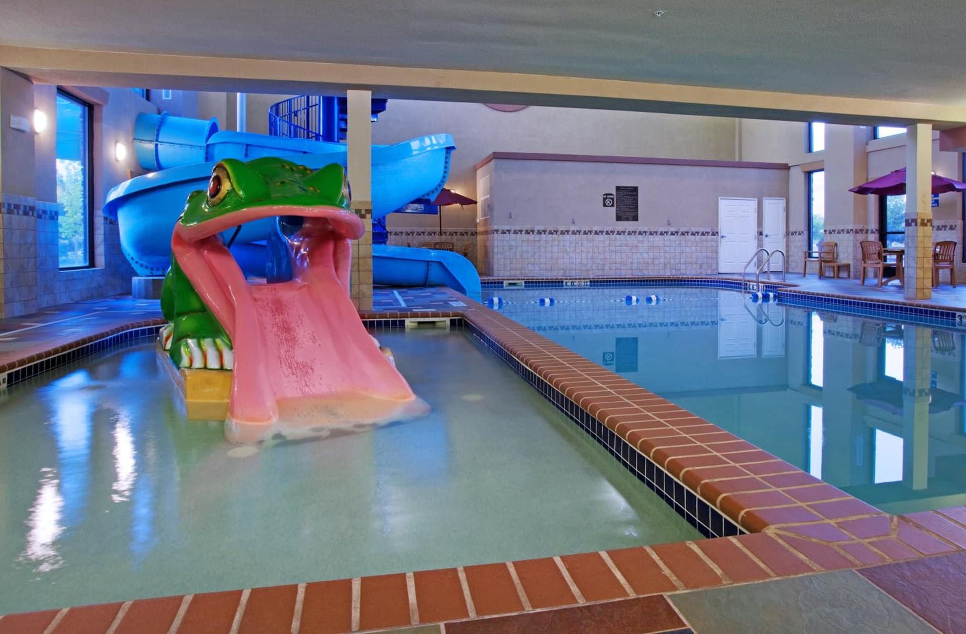 Holiday Inn Express Hotel & Suites Longmont by IHG gallery photo in Longmont, CO — image 82