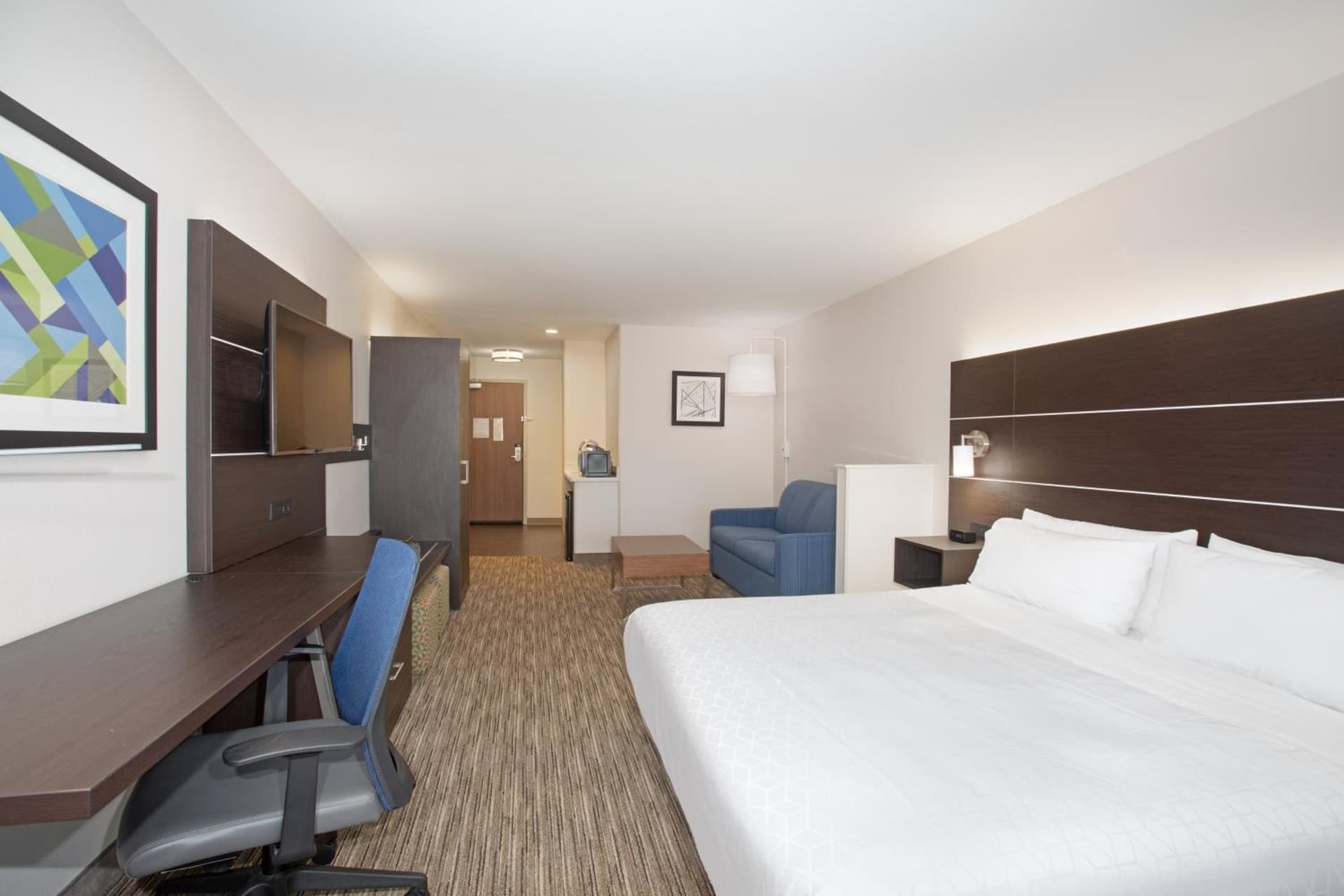 Holiday Inn Express Hotel & Suites Longmont by IHG interior in Longmont, CO — gallery photo 2