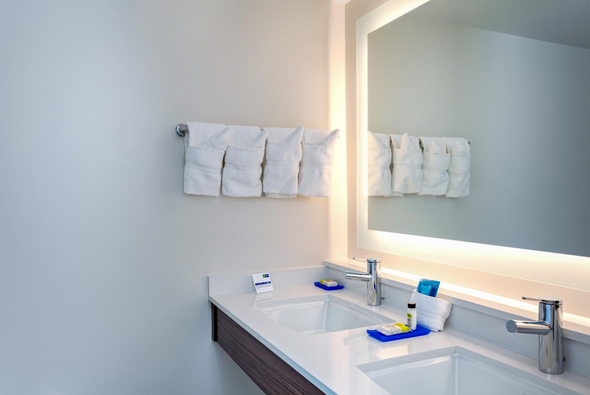 Holiday Inn Express Tampa-Brandon by IHG gallery photo in Brandon, FL — image 20