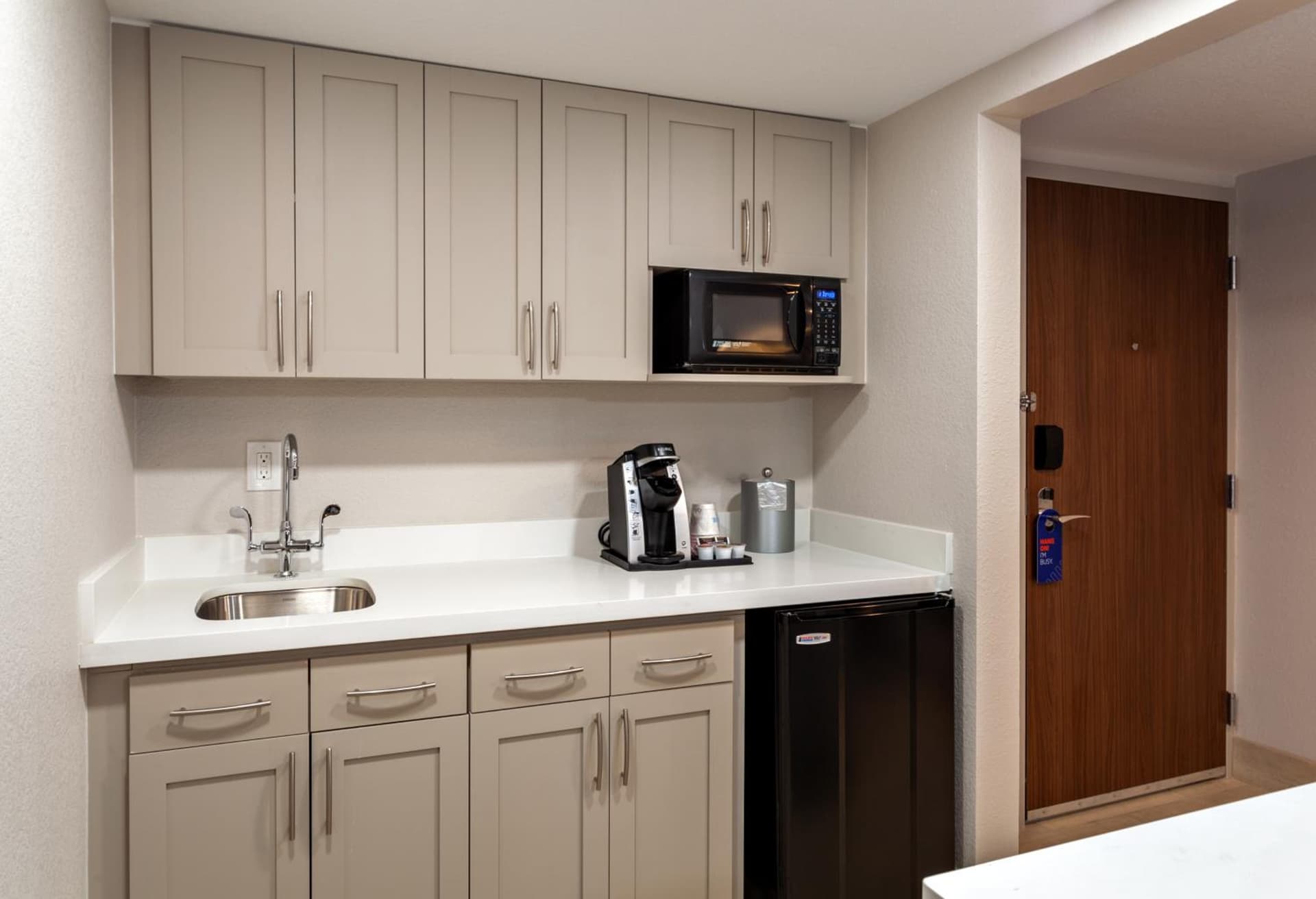 Holiday Inn Express Tampa-Brandon by IHG property views in Brandon, FL — gallery photo 3