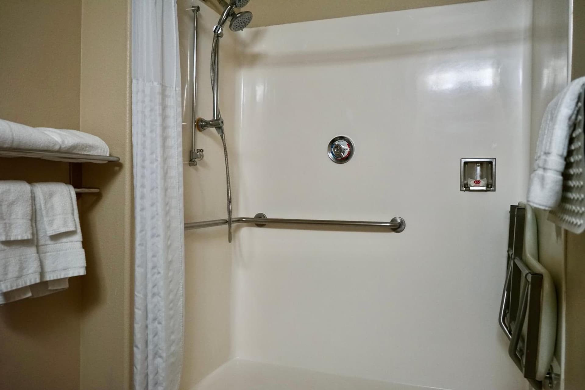 Comfort Suites Victorville-Hesperia gallery photo in Victorville, CA — image 50
