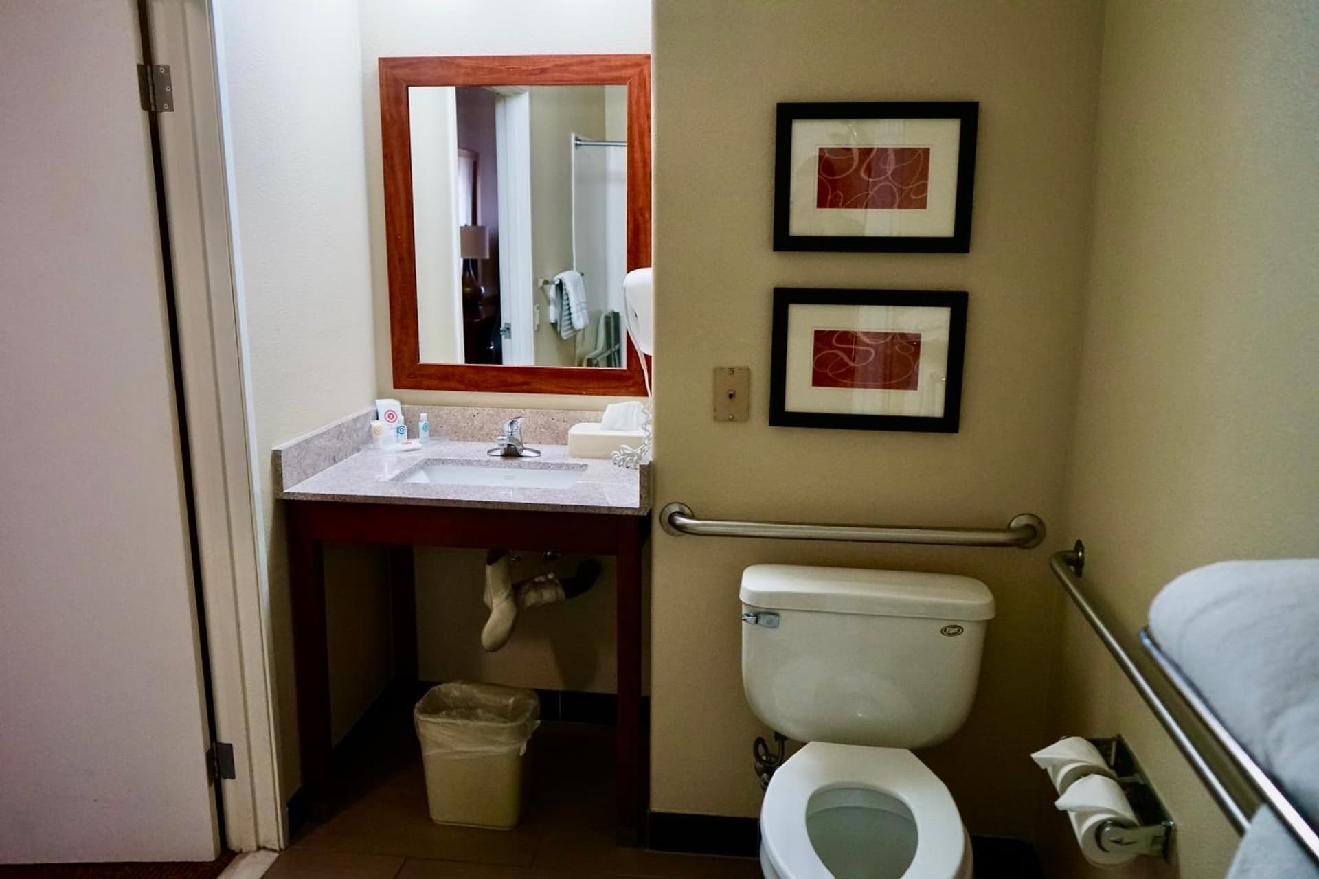 Comfort Suites Victorville-Hesperia gallery photo in Victorville, CA — image 15