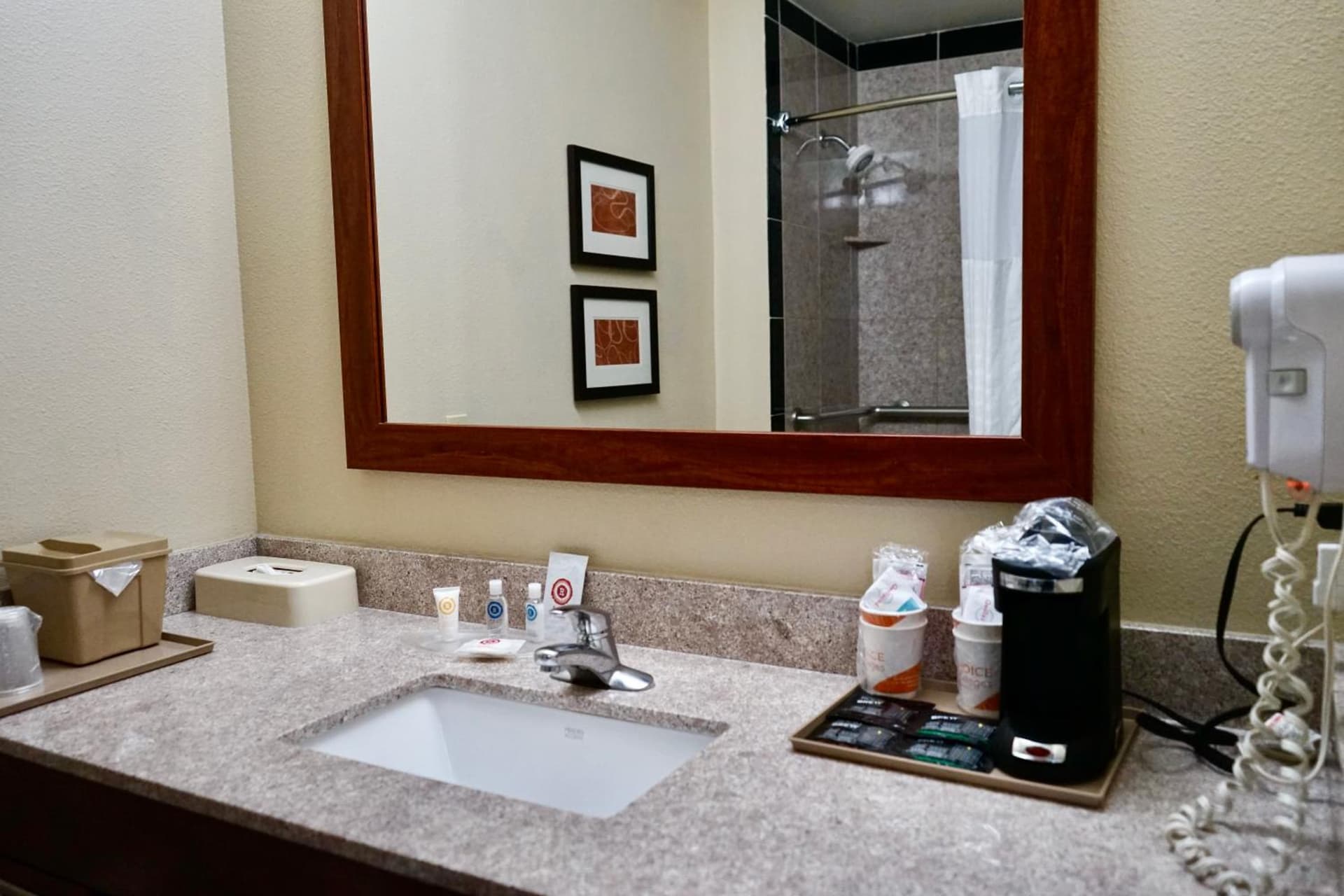 Comfort Suites Victorville-Hesperia gallery photo in Victorville, CA — image 40