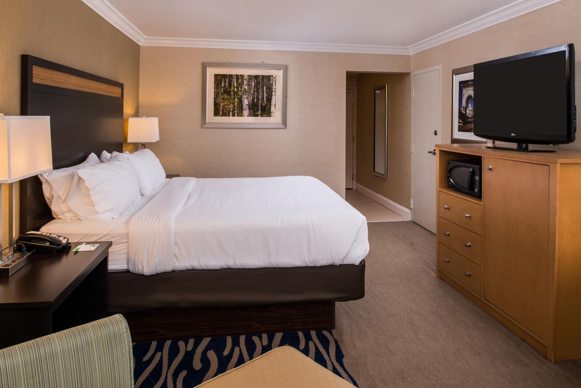 Doubletree By Hilton Concord Downtown gallery photo in Concord, NH — image 4