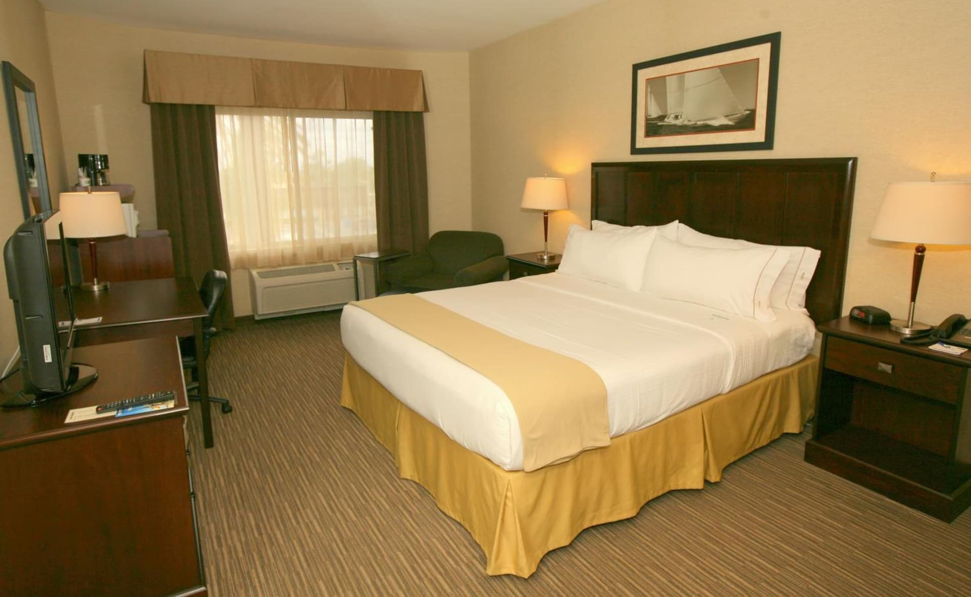 Holiday Inn Express San Diego South - Chula Vista by IHG gallery photo in Chula Vista, CA — image 62