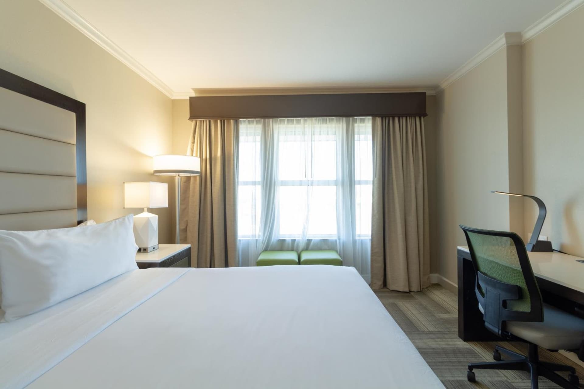 Holiday Inn Express Savannah - Historic District gallery photo in Savannah, GA — image 24