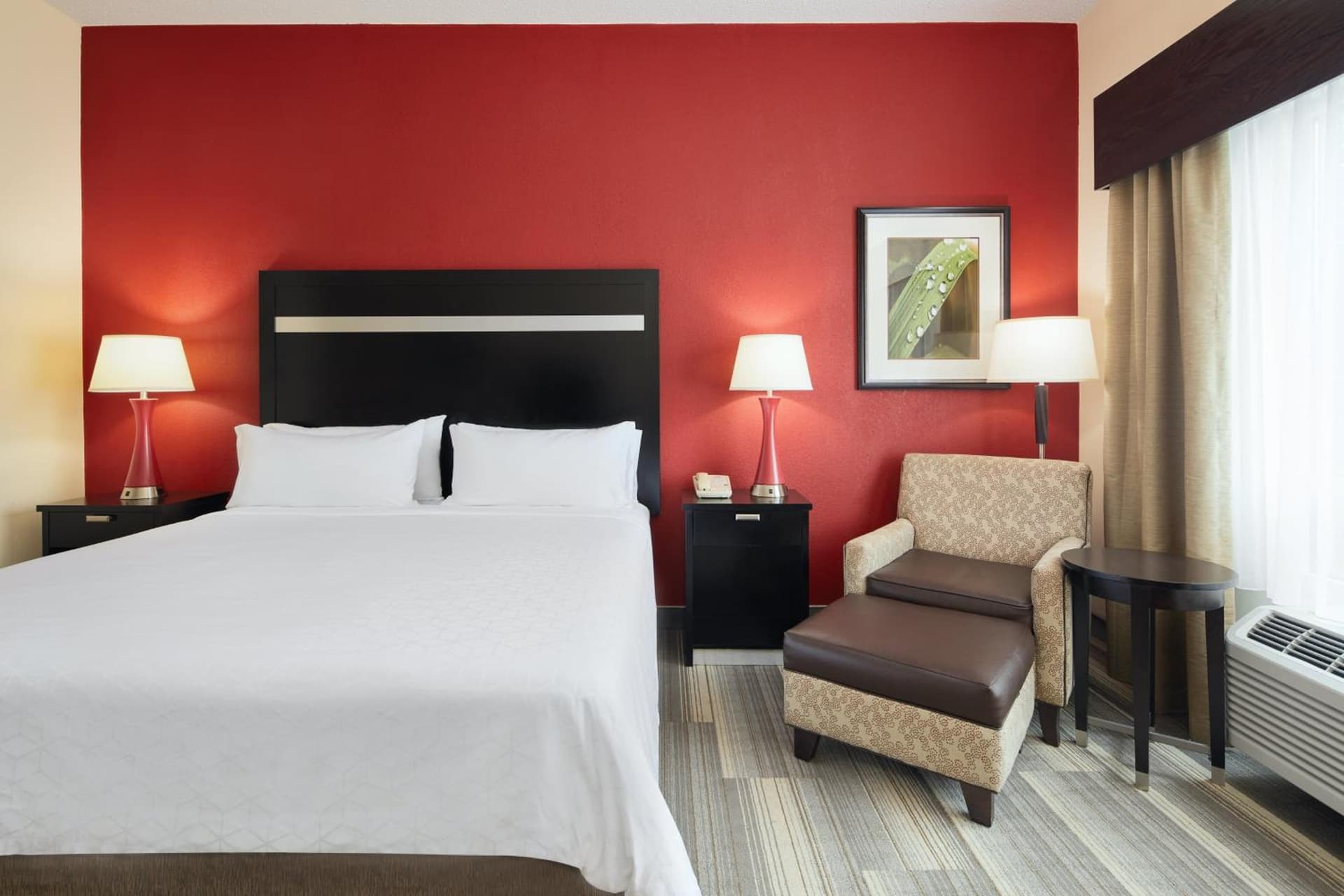 Holiday Inn Express & Suites I-26 & Us 29 At Westgate Mall by IHG gallery photo in Spartanburg, SC — image 6