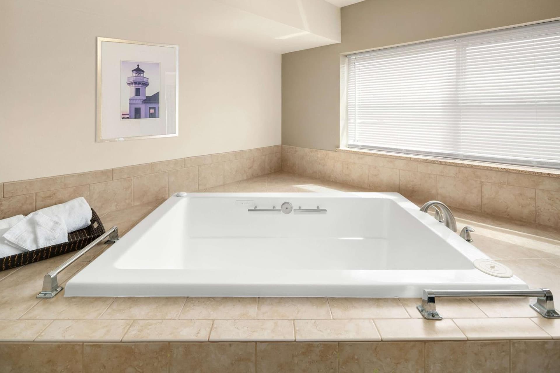 Executive Residency by Best Western Navigator Inn & Suites gallery photo in Everett, WA — image 15