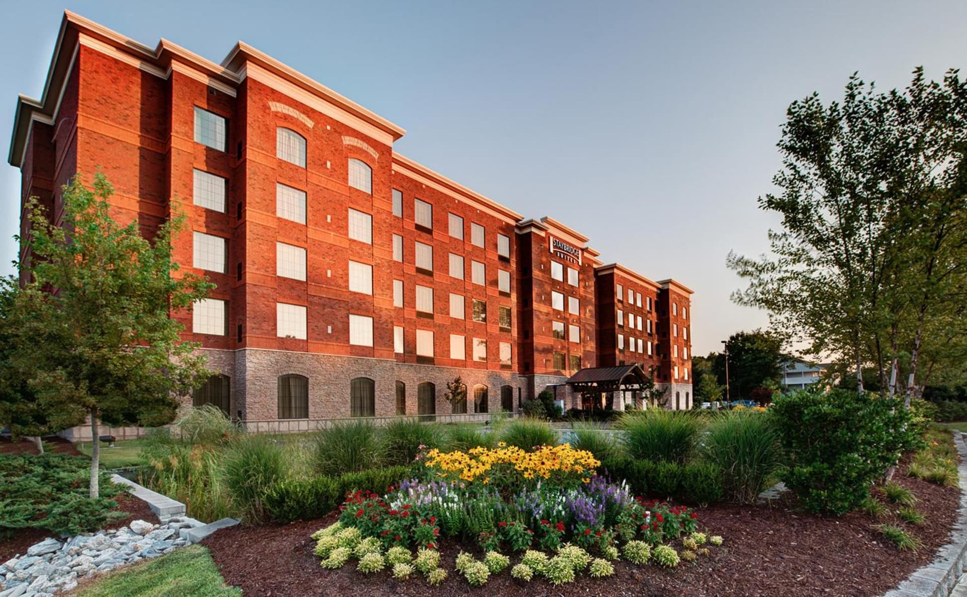 Staybridge Suites Wilmington East by IHG interior in Wilmington, NC — gallery photo 2